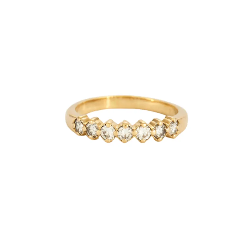 Demi alliance en or jaune et diamants sold by 58 Facettes