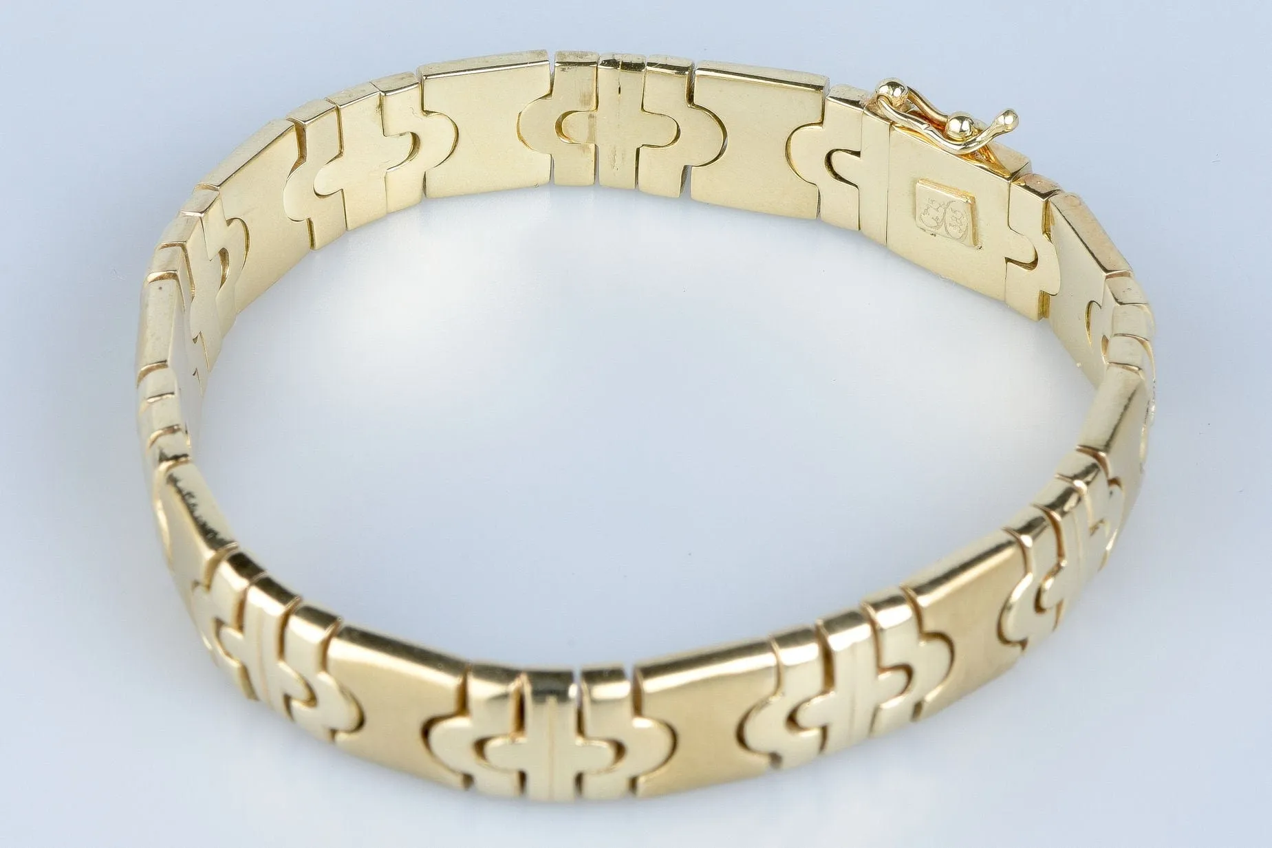 Bracelet en or jaune sold by 58 Facettes product image thumbnail 5