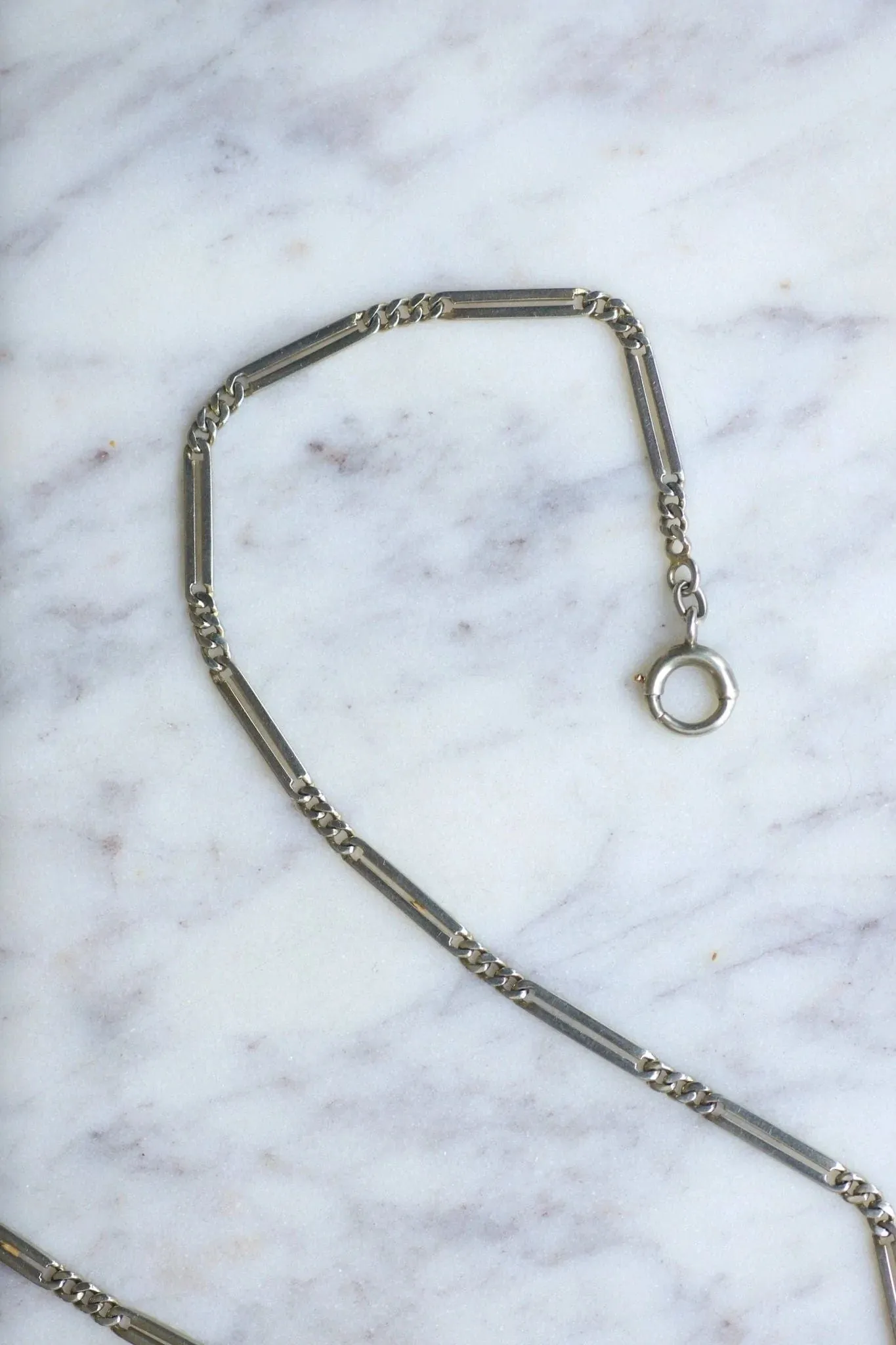 Chaîne de montre Art Déco en or blanc sold by 58 Facettes product image thumbnail 5