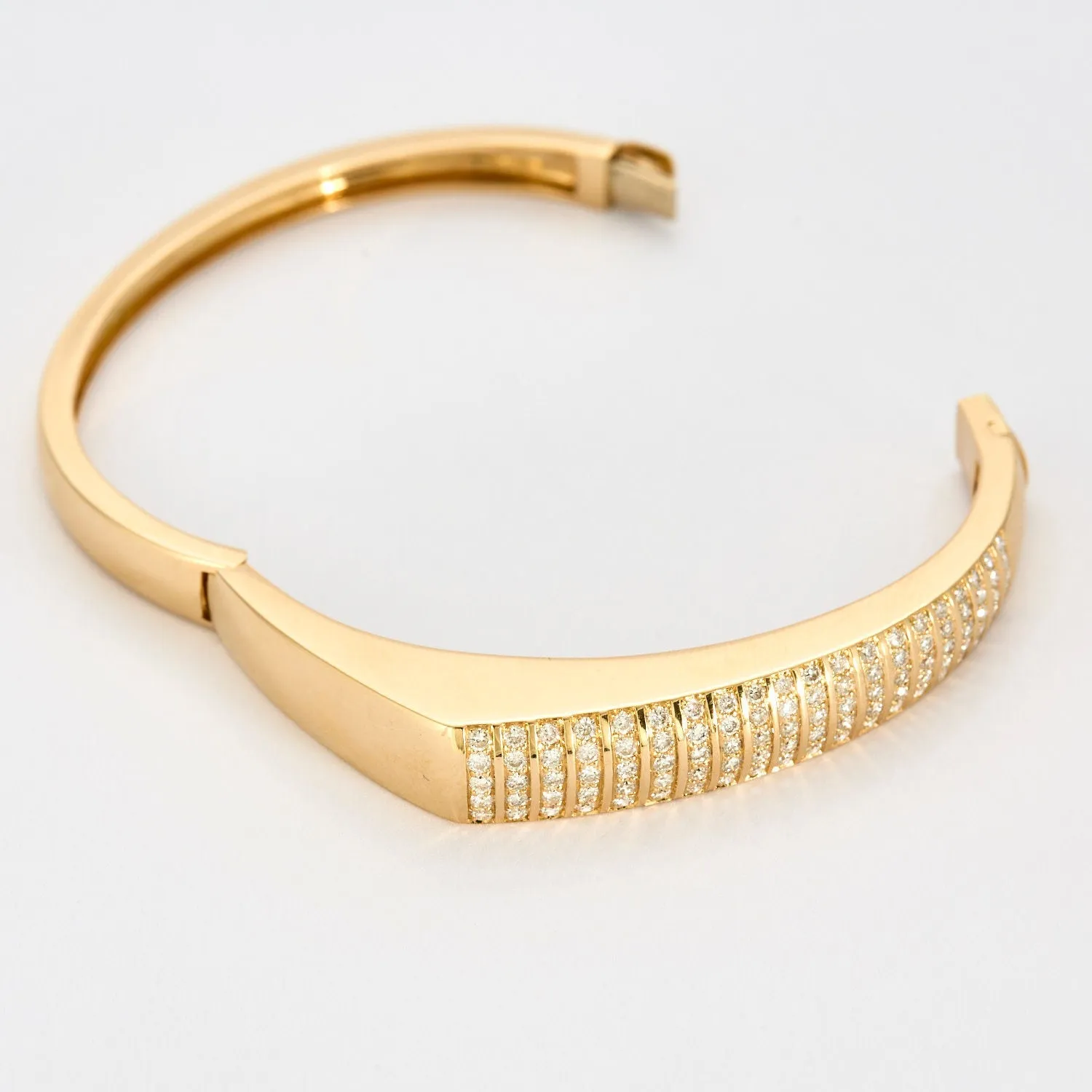 Bracelet jonc or jaune diamants sold by 58 Facettes product image thumbnail 4