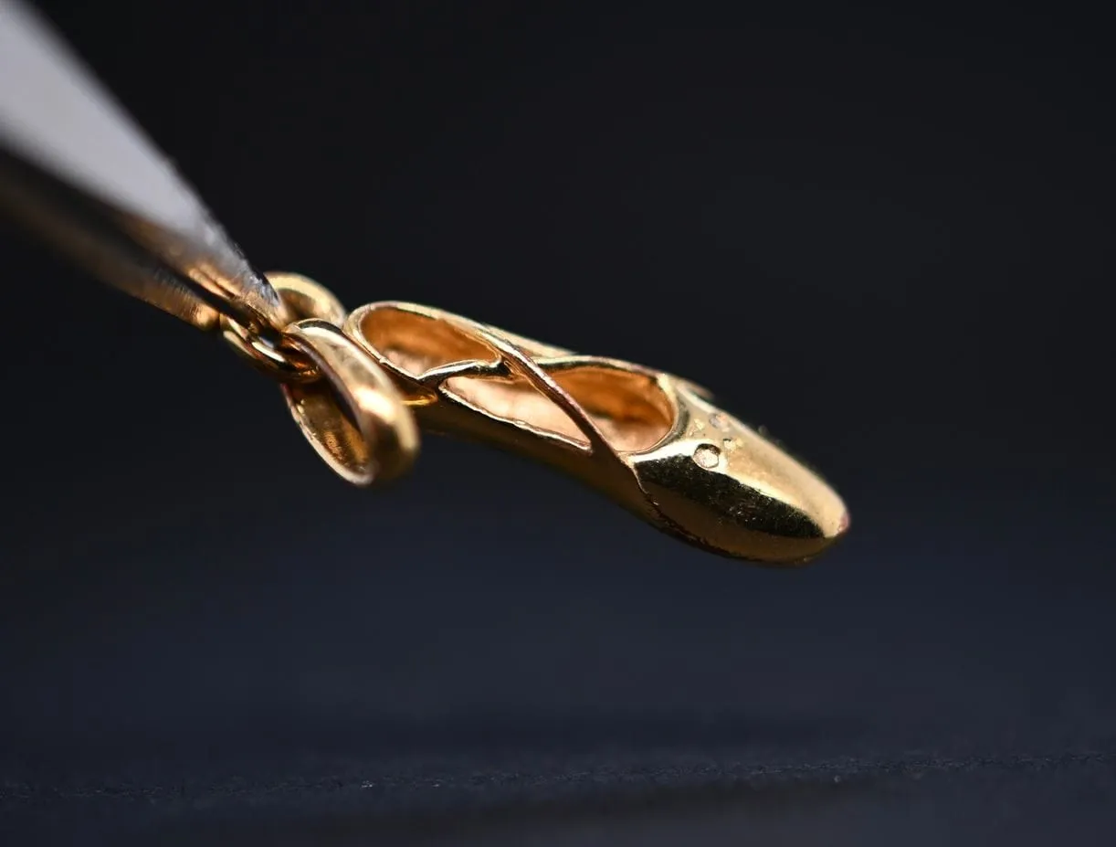 Pendentif Ballerine en Or 18 Carats sold by 58 Facettes product image thumbnail 3