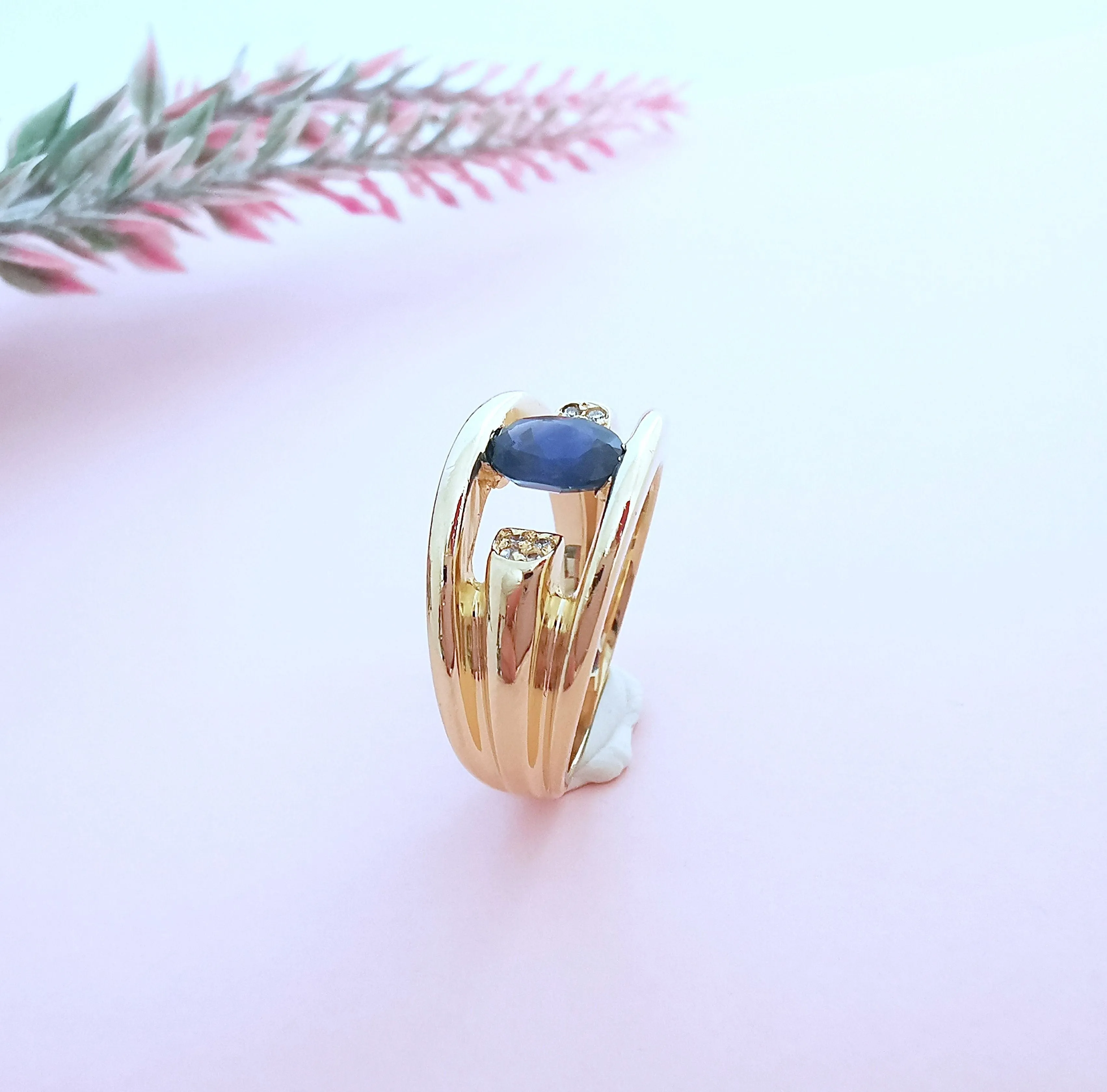 Bague or jaune saphir diamants sold by 58 Facettes product image thumbnail 4