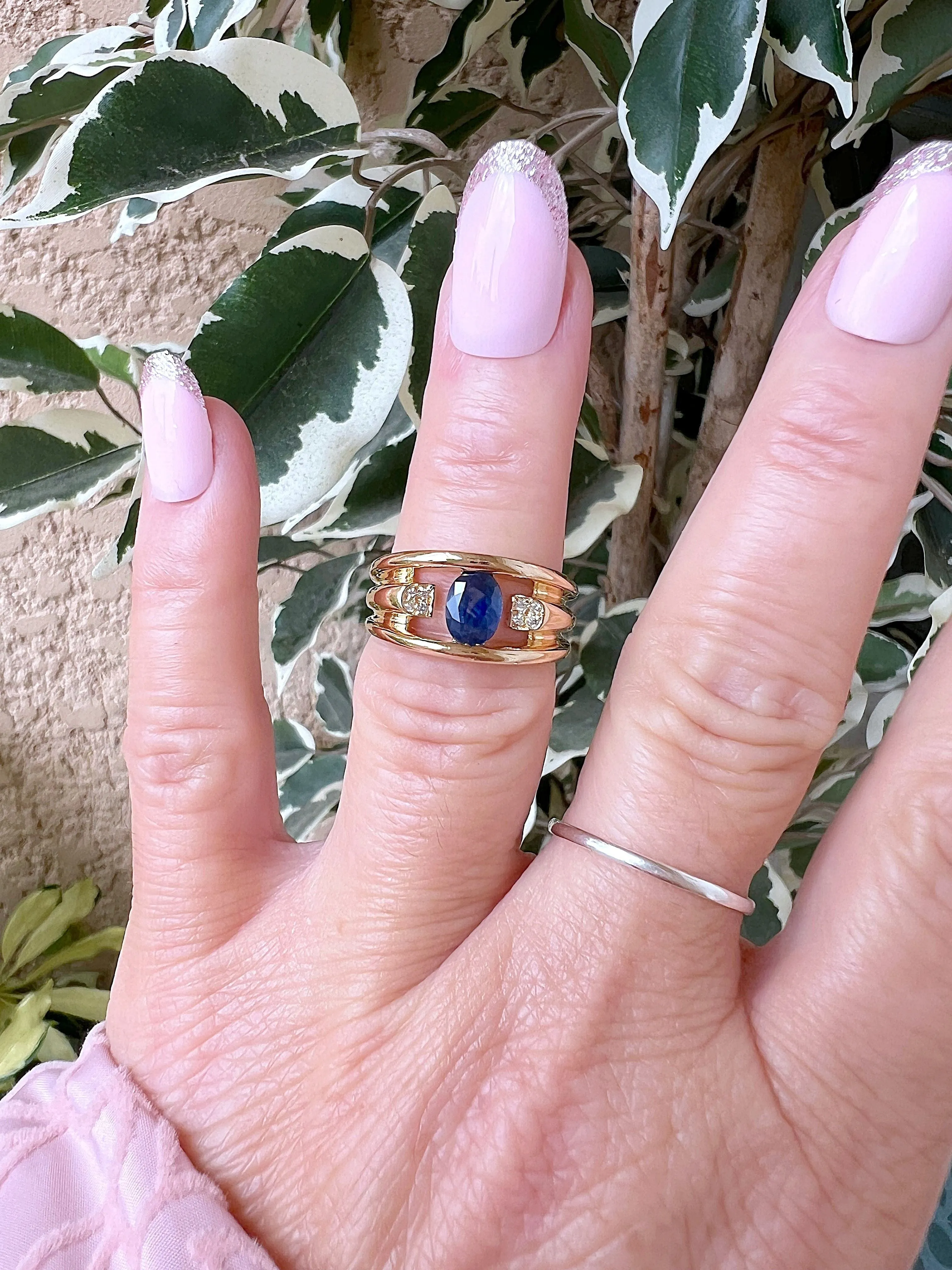 Bague or jaune saphir diamants sold by 58 Facettes product image thumbnail 2