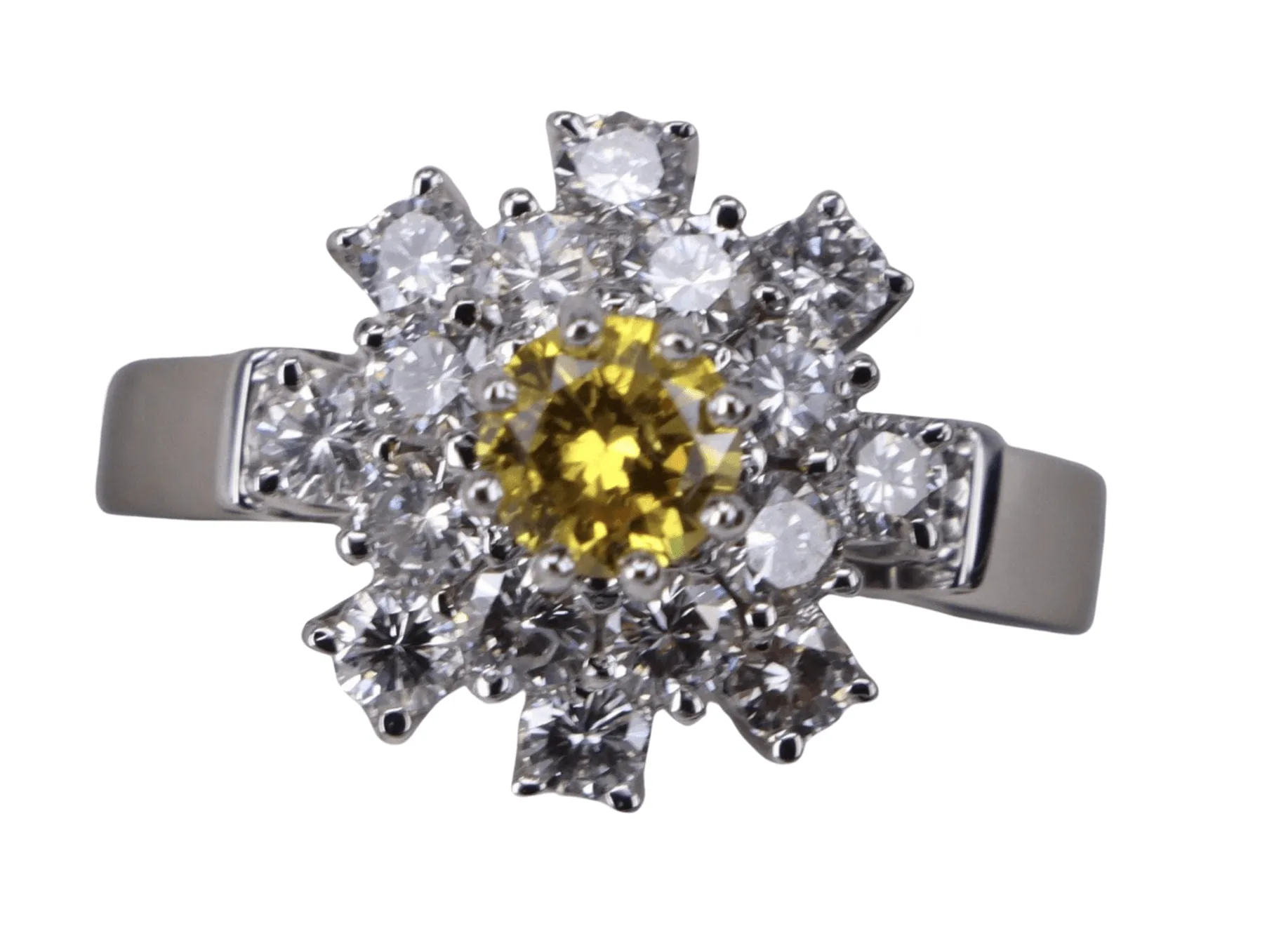 Bague en or blanc fleur diamant jaune sold by 58 Facettes
