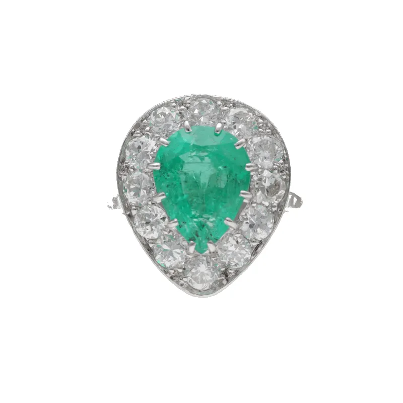 Bague en or 18k et platine avec émeraude poire et diamants sold by 58 Facettes