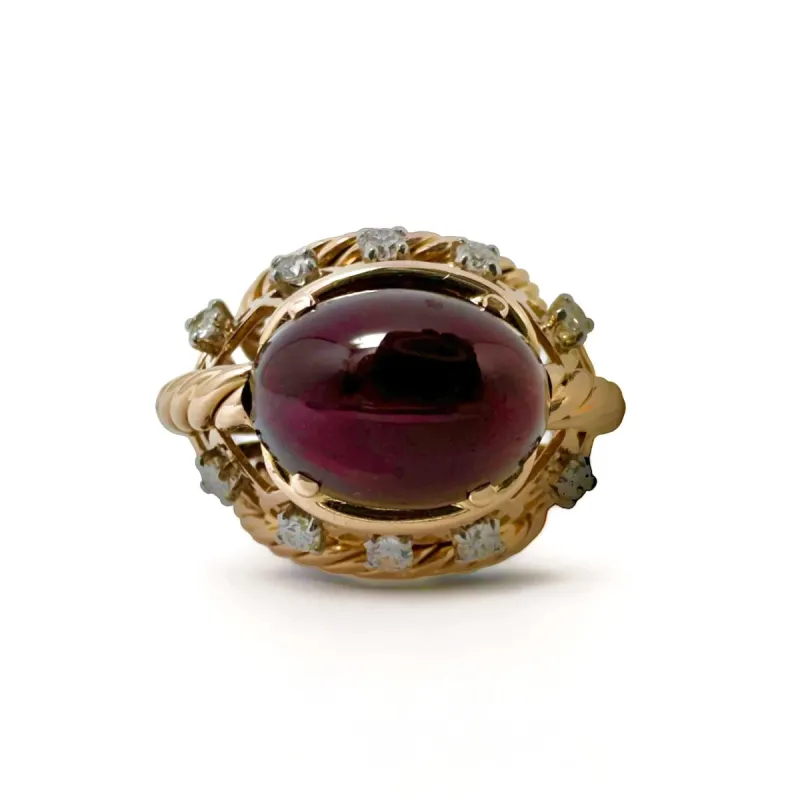 Bague Dôme Vintage Grenat Diamants Or Jaune sold by 58 Facettes