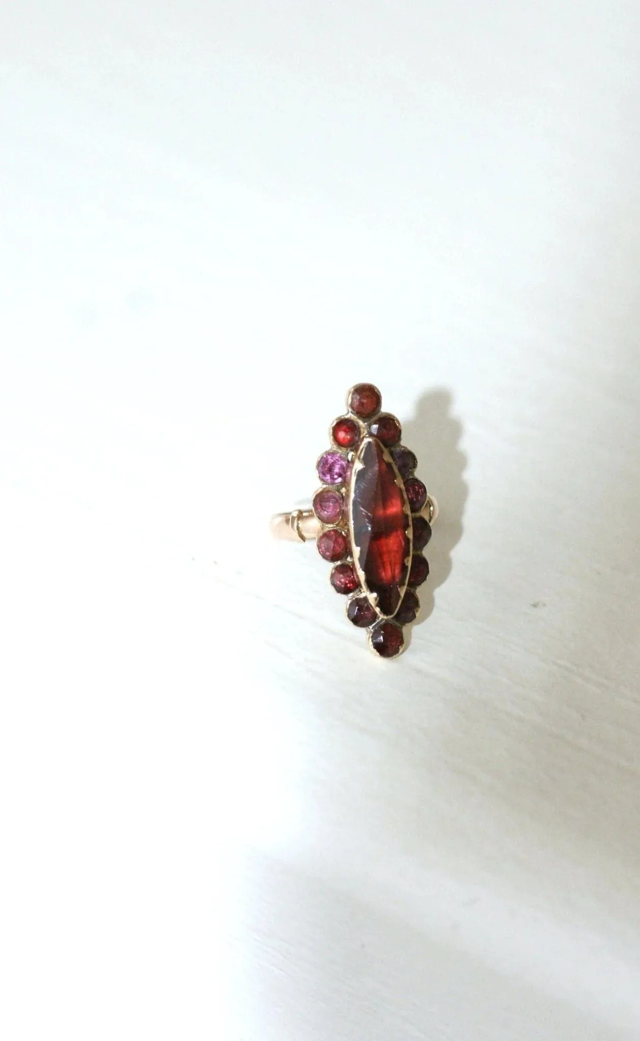 Grande bague marquise grenats sold by 58 Facettes product image thumbnail 5