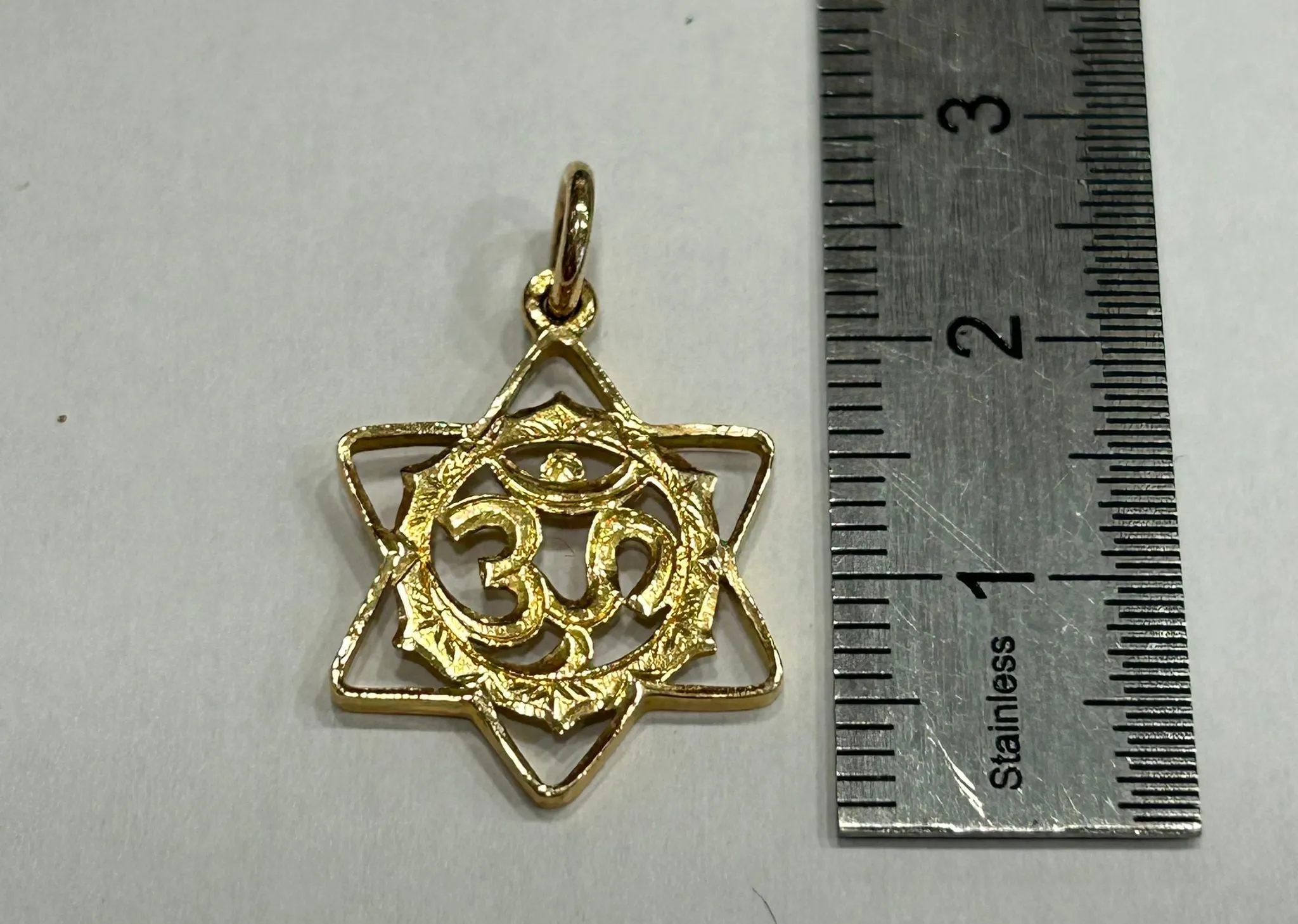 Pendentif ohm om mantra yoga étoile de David sold by 58 Facettes product image thumbnail 5
