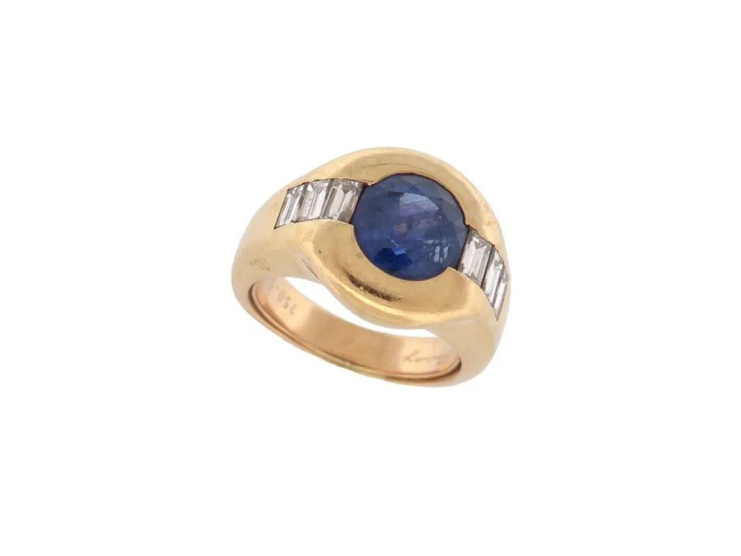 vintage bague POIRAY sertie saphir & diamants baguettes en or jaune sold by 58 Facettes