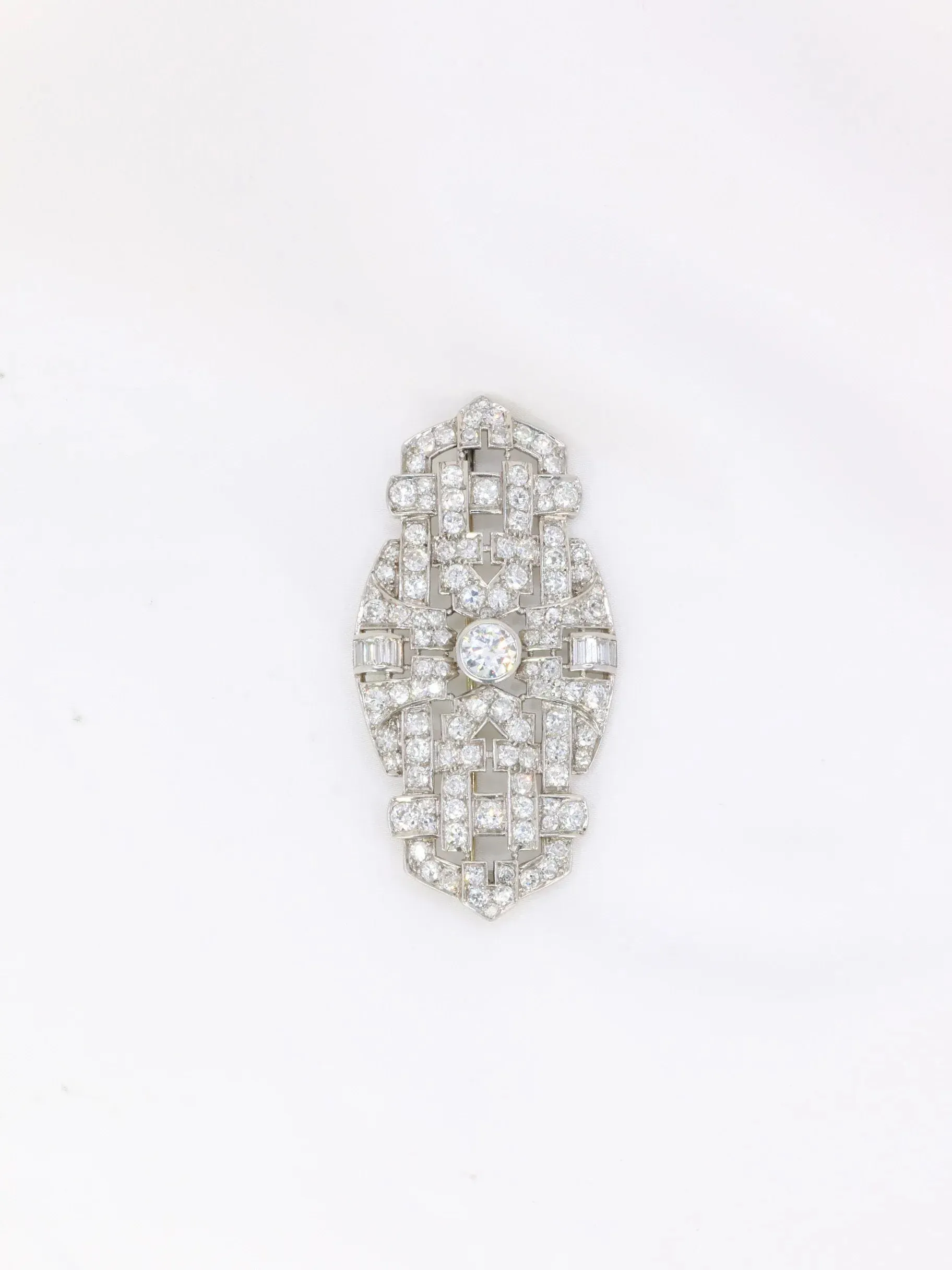 Broche Art Déco diamants 7 ct sold by 58 Facettes product image thumbnail 4
