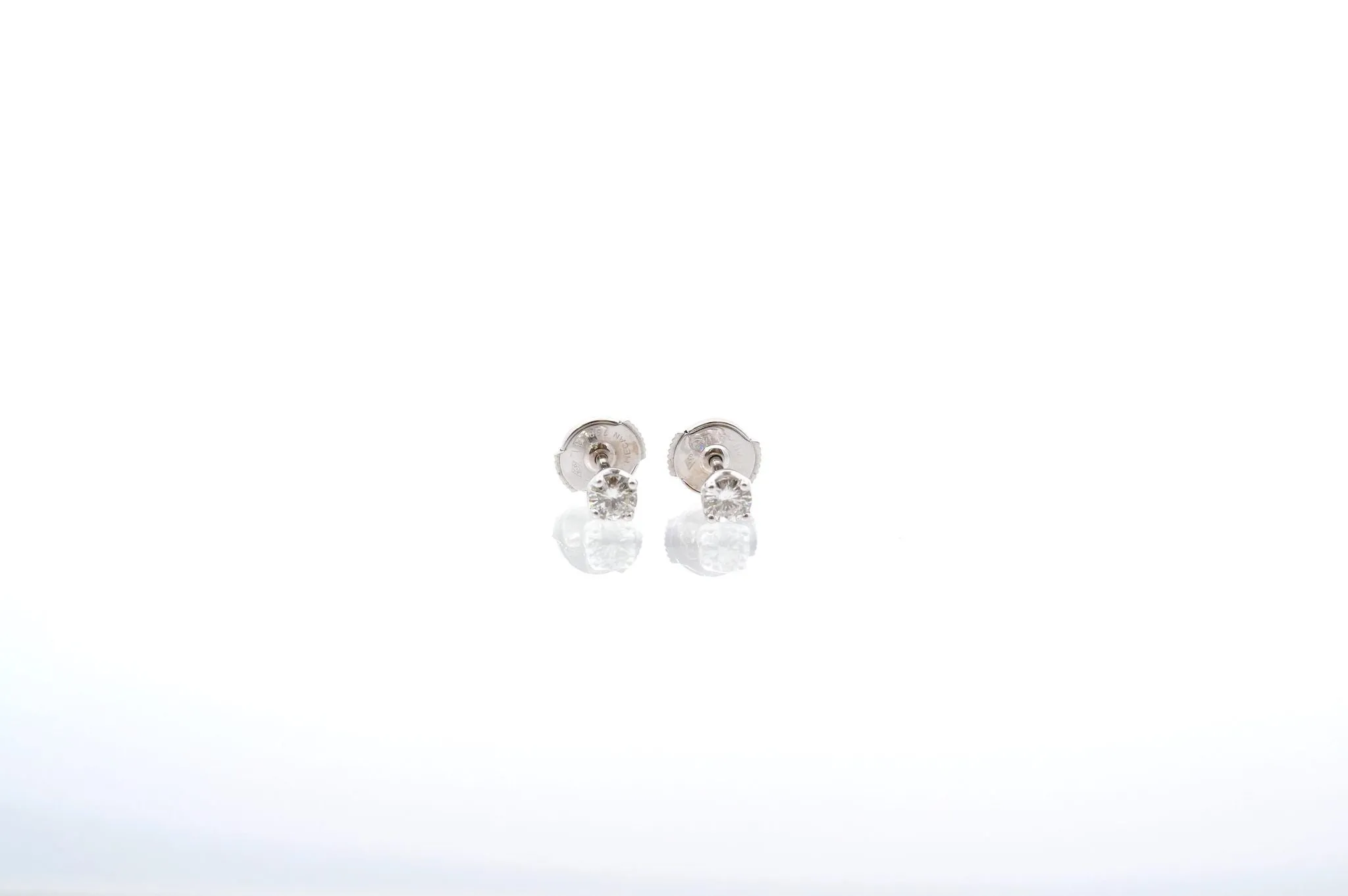 Boucles d'oreilles puces diamants sold by 58 Facettes product image thumbnail 3