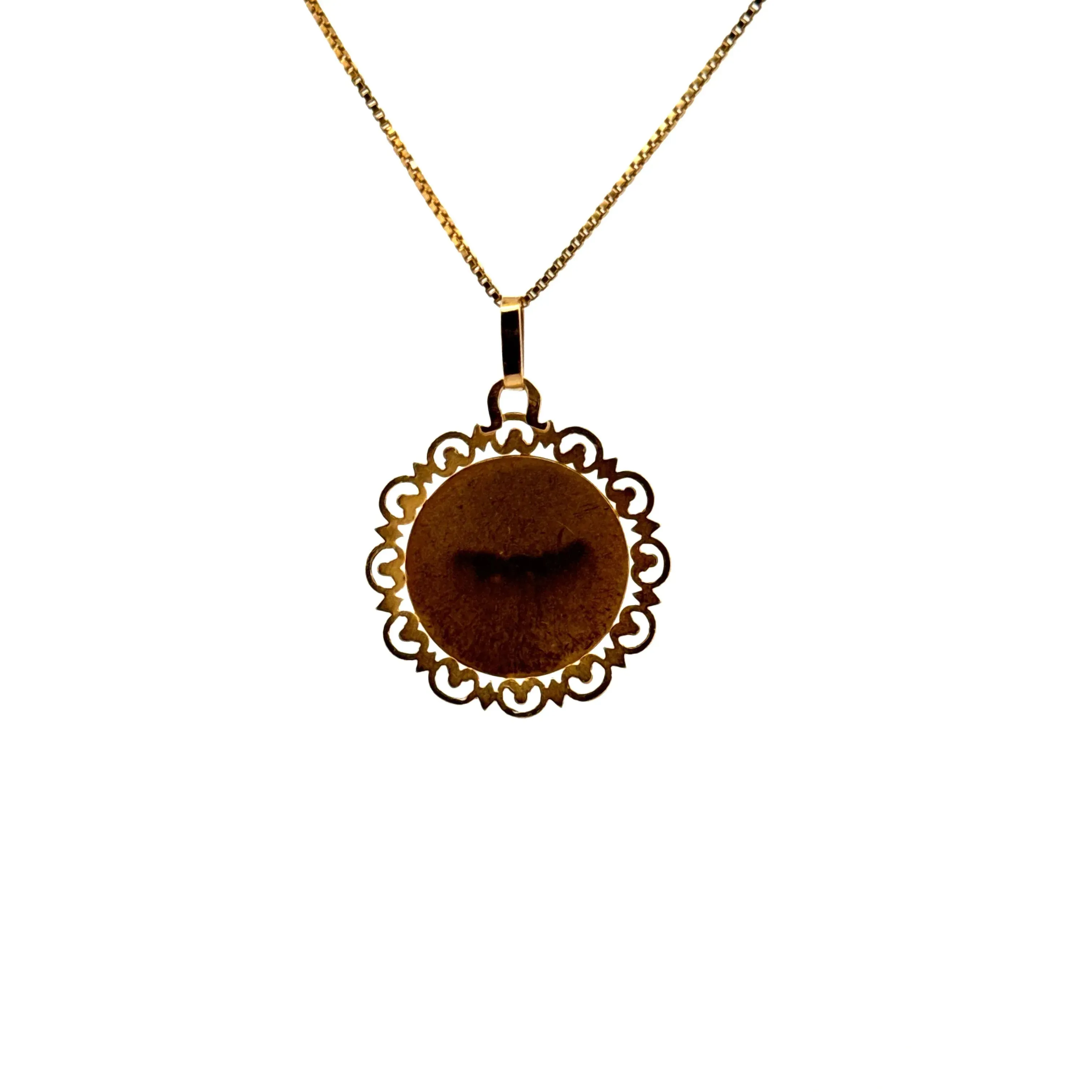 Médaille Marie Or Jaune 18k sold by 58 Facettes product image thumbnail 4