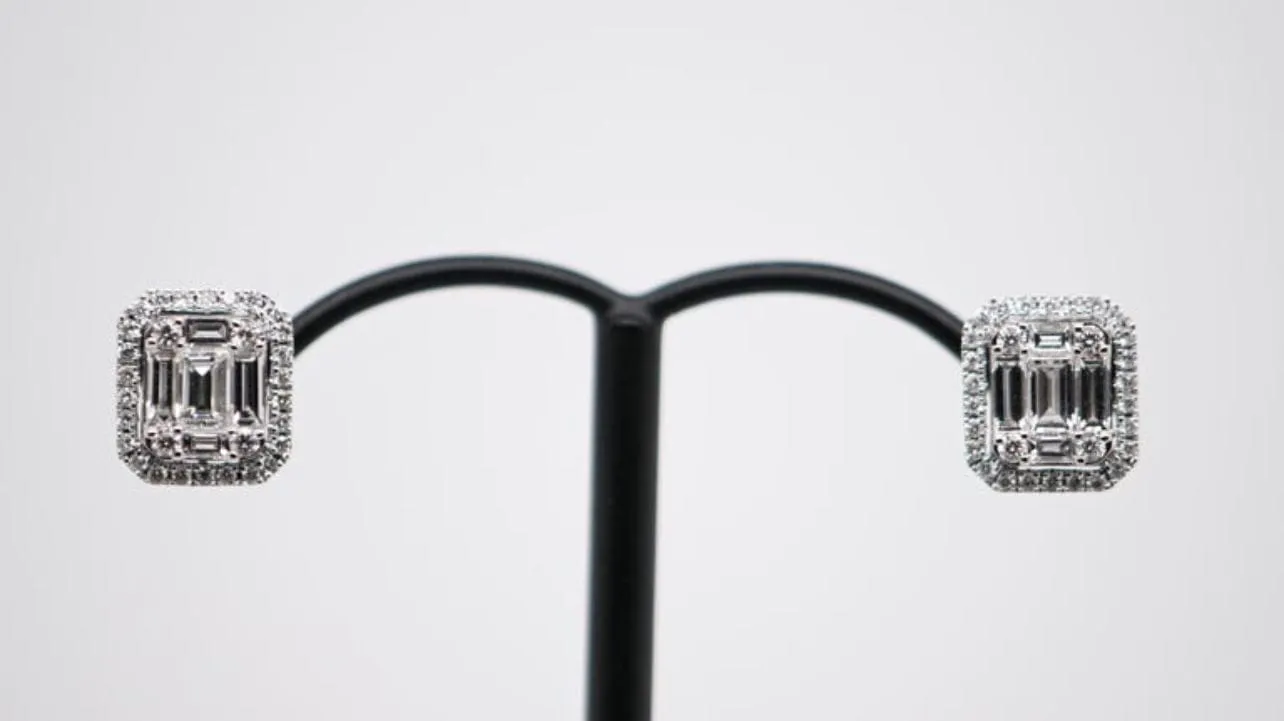 Boucles d'oreilles en or blanc avec 70 diamants sold by 58 Facettes product image thumbnail 2