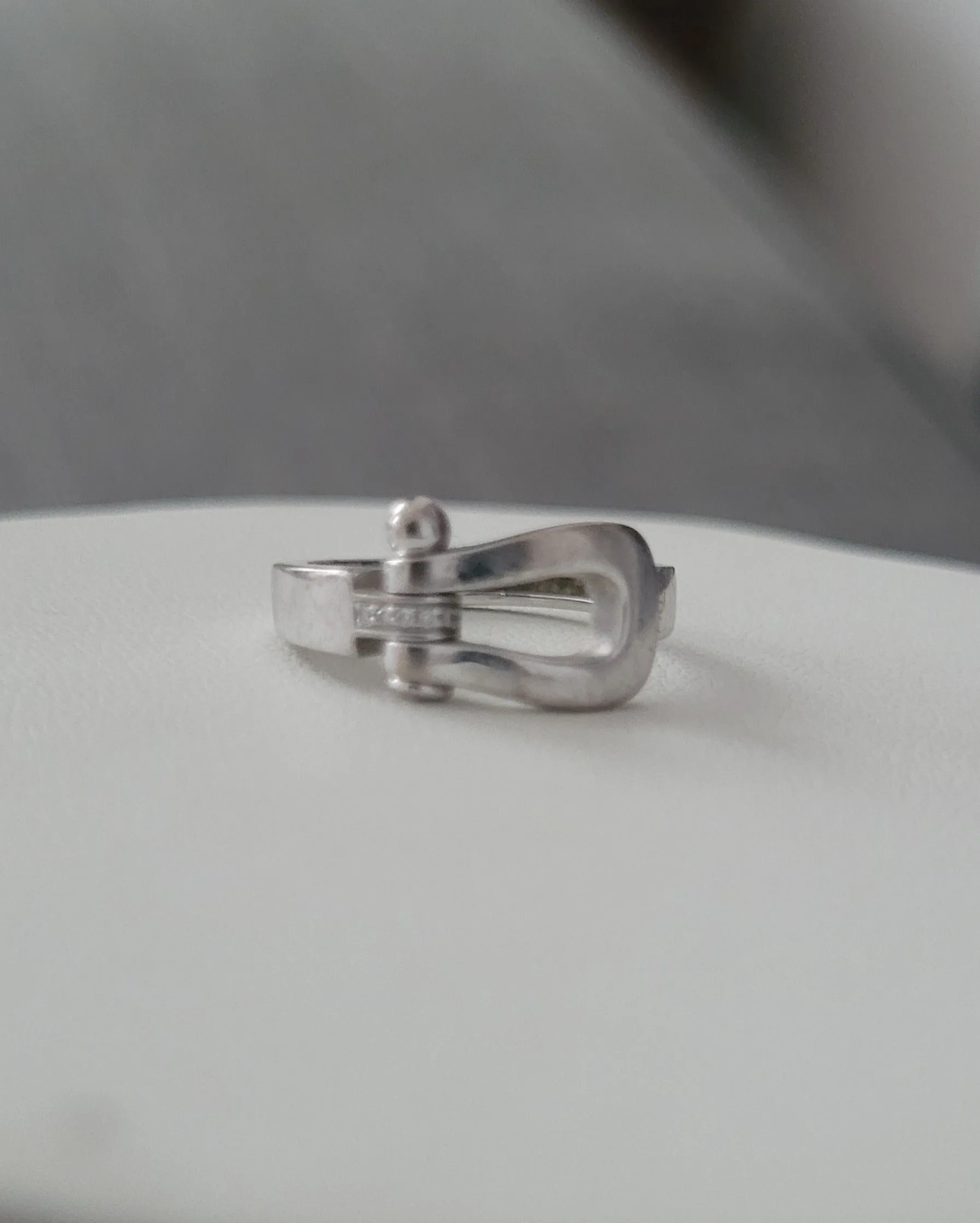 FRED - Bague Force 10 or gris et diamants sold by 58 Facettes product image thumbnail 5