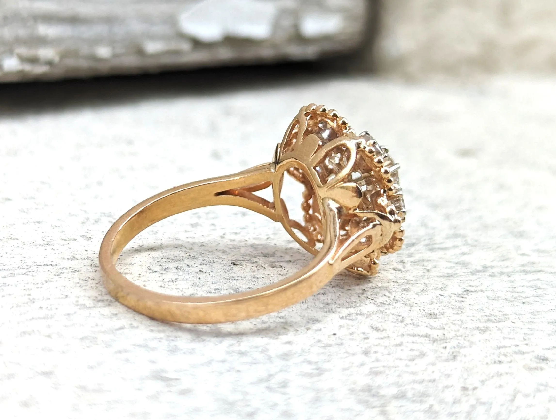 Bague marguerite vintage or et diamants sold by 58 Facettes product image thumbnail 3