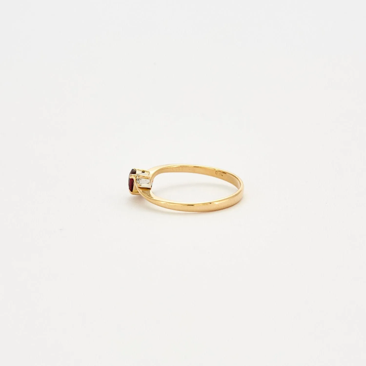 Bague fine Grenat Diamants sold by 58 Facettes product image thumbnail 4