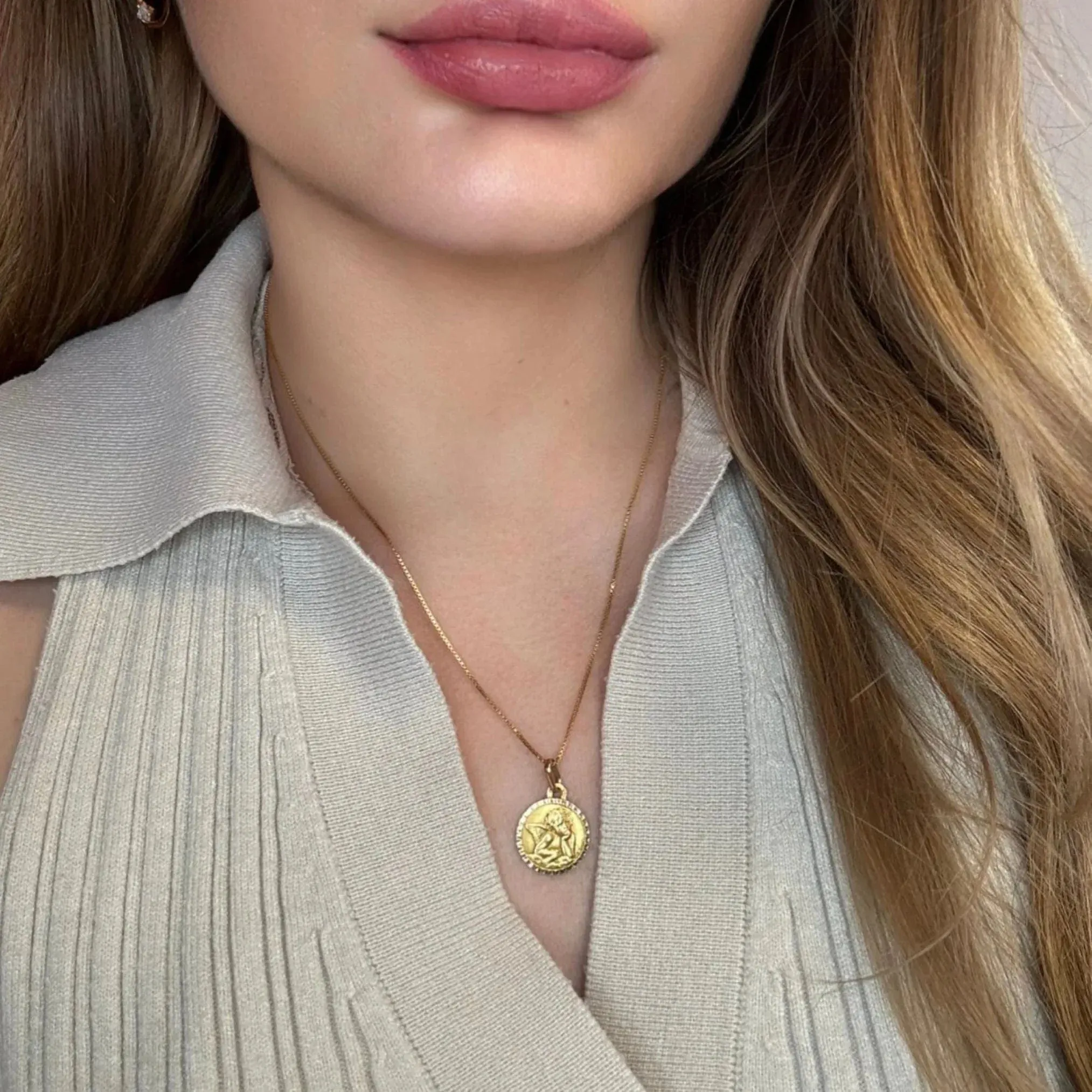 Médaille Ange or jaune sold by 58 Facettes product image thumbnail 2