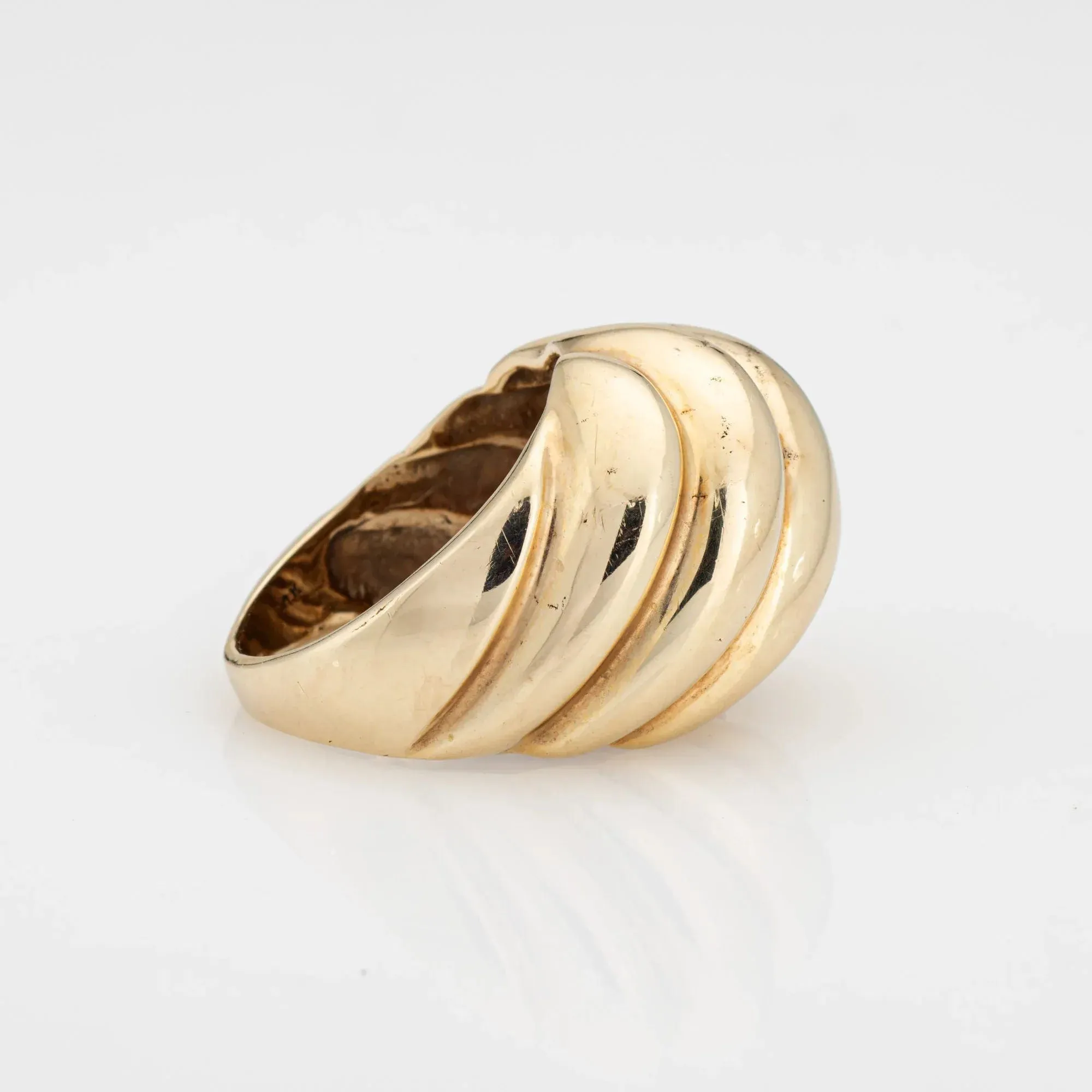 Bague en or cannelée vintage des années 70 sold by 58 Facettes product image thumbnail 4