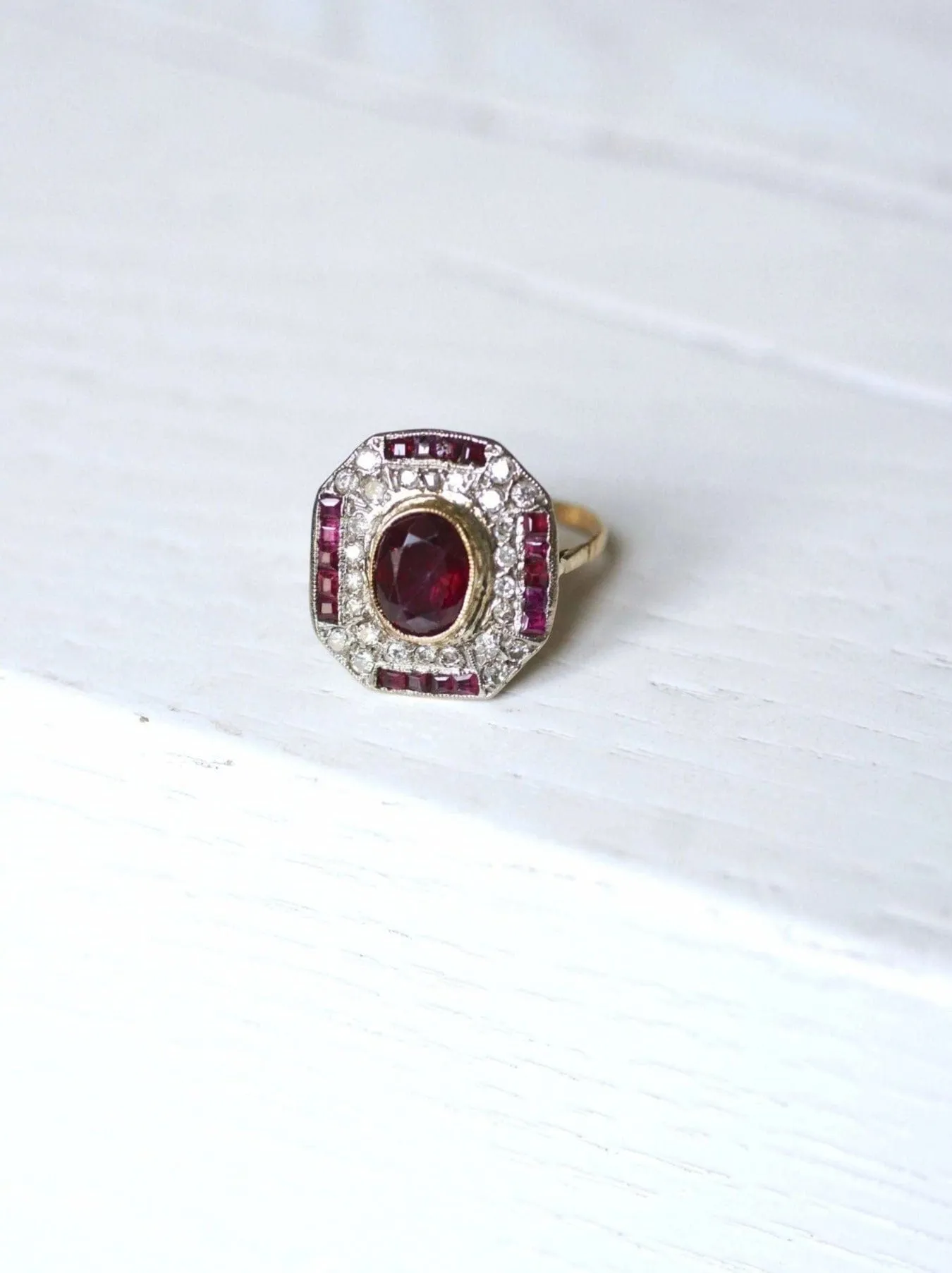 Bague de fiançailles Art Deco diamants et rubis sold by 58 Facettes product image thumbnail 2