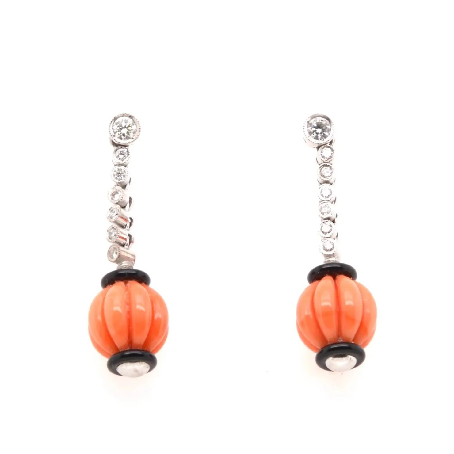 Boucles d'oreilles Or blanc Corail Onyx Diamants sold by 58 Facettes