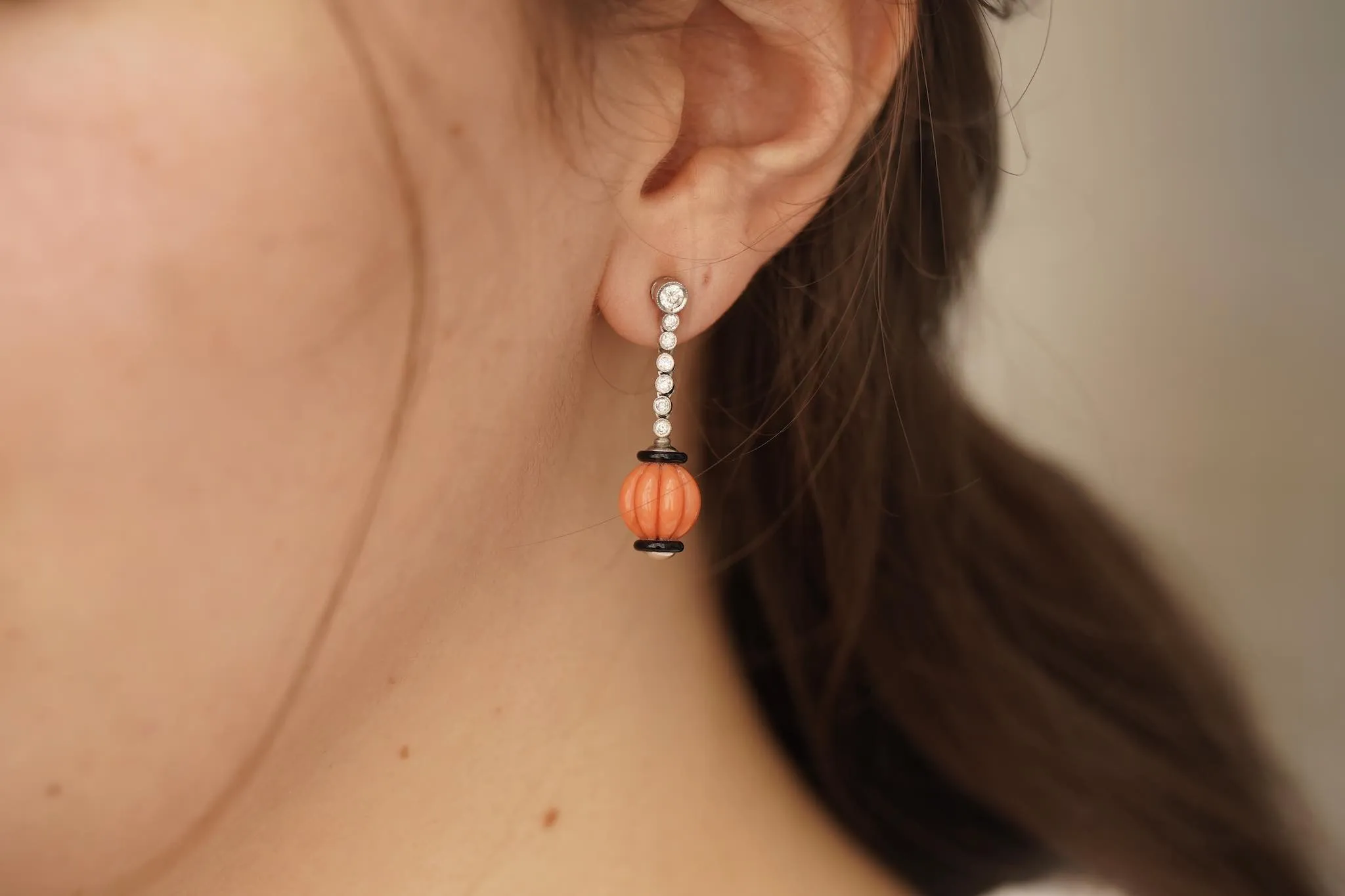 Boucles d'oreilles Or blanc Corail Onyx Diamants sold by 58 Facettes product image thumbnail 2