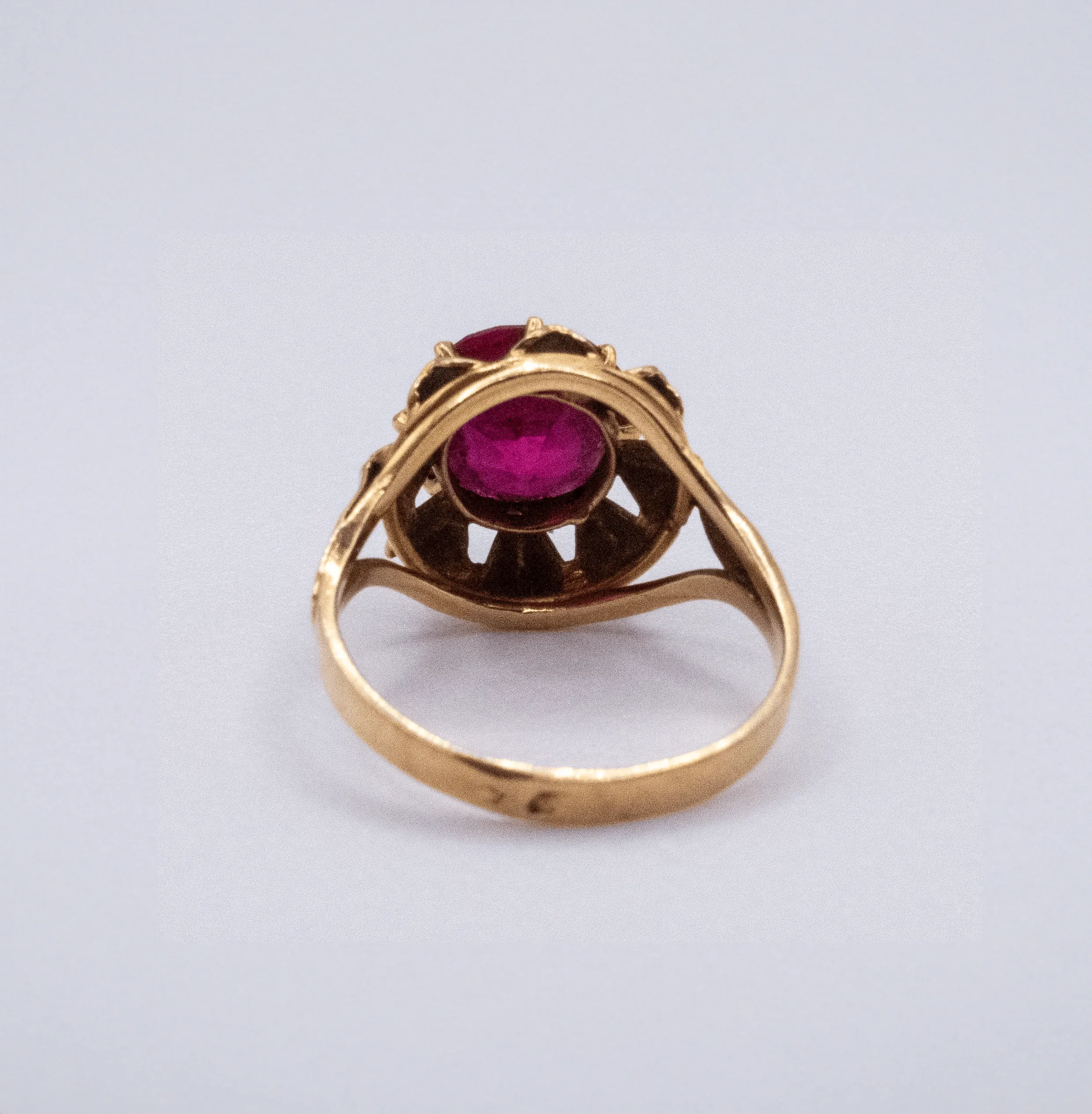 Solitaire Art Déco Or jaune et Rubis sold by 58 Facettes product image thumbnail 5