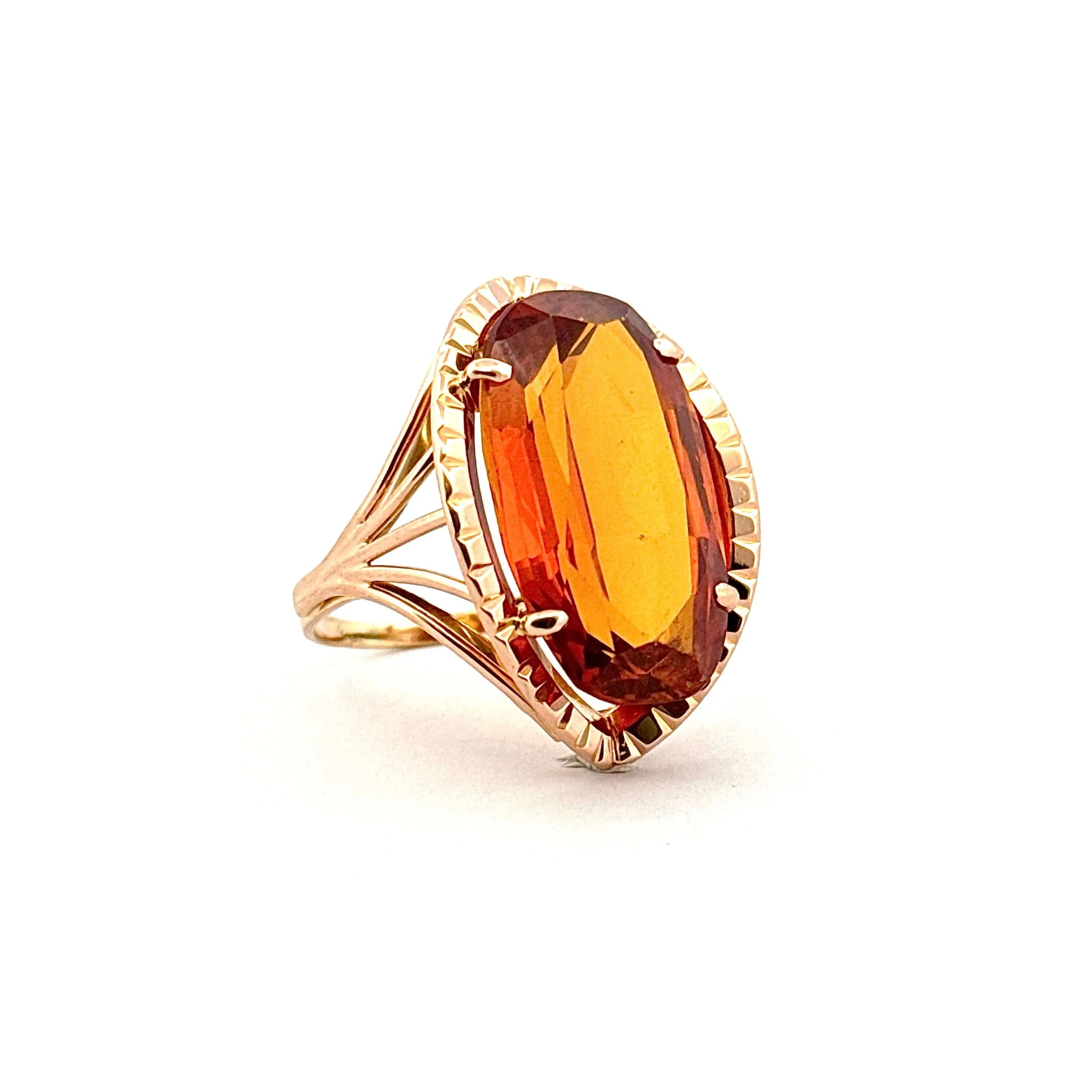 Bague ancienne or et citrine sold by 58 Facettes product image thumbnail 4