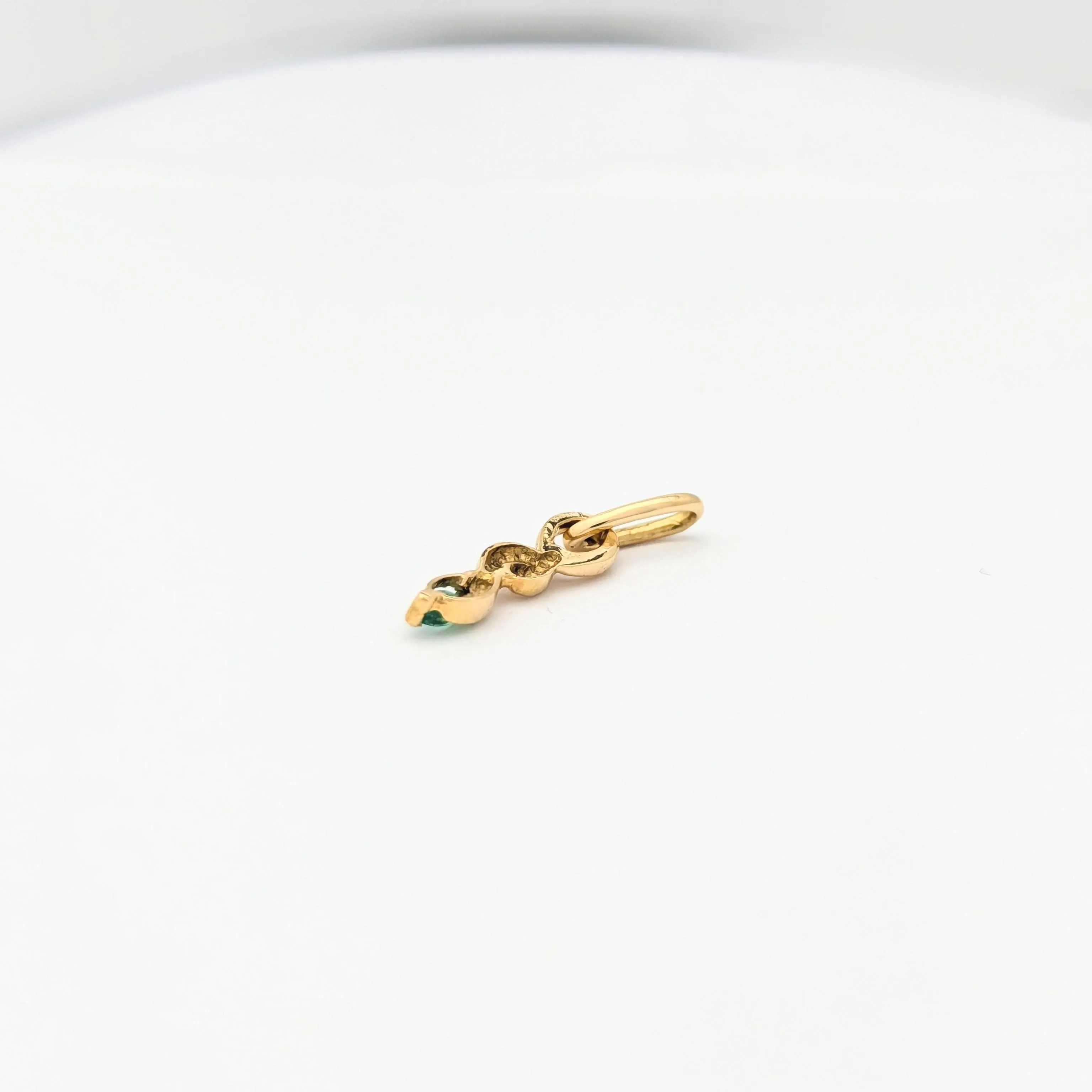 Pendentif or jaune et émeraude sold by 58 Facettes product image thumbnail 4