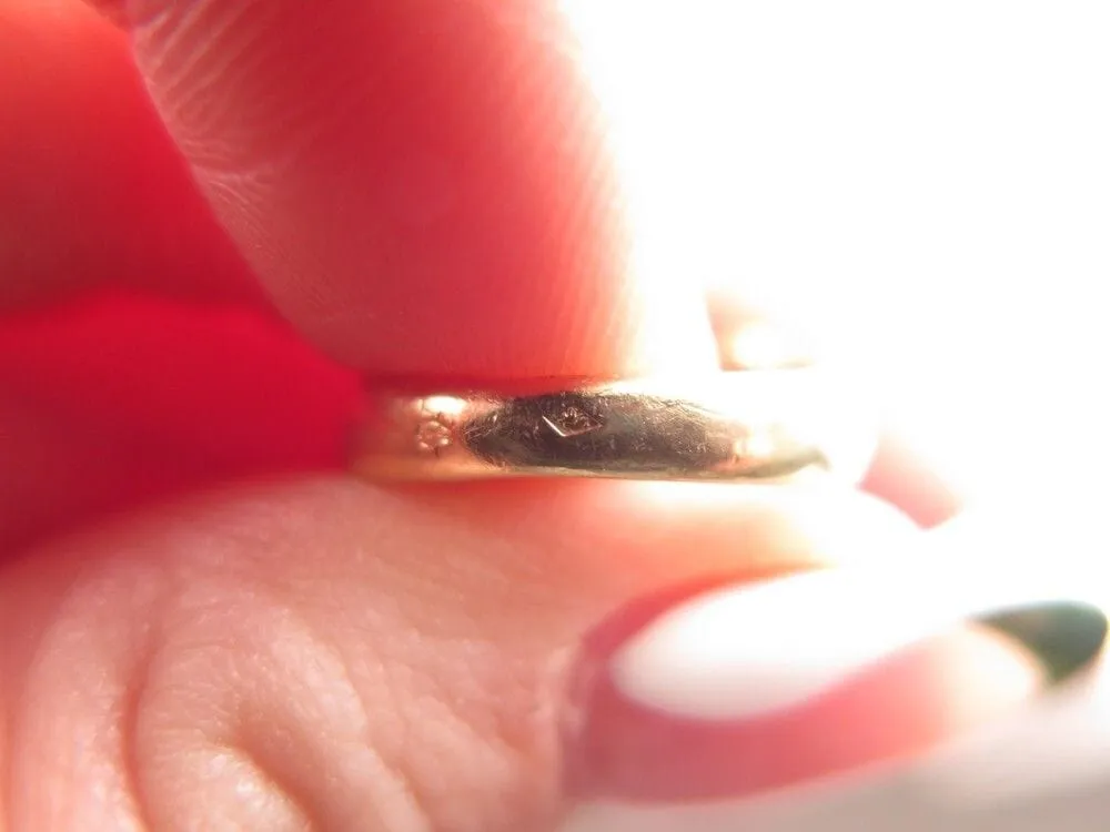 bague bandeau en or jaune et 16 diamants brillants 0.4ct sold by 58 Facettes product image thumbnail 4