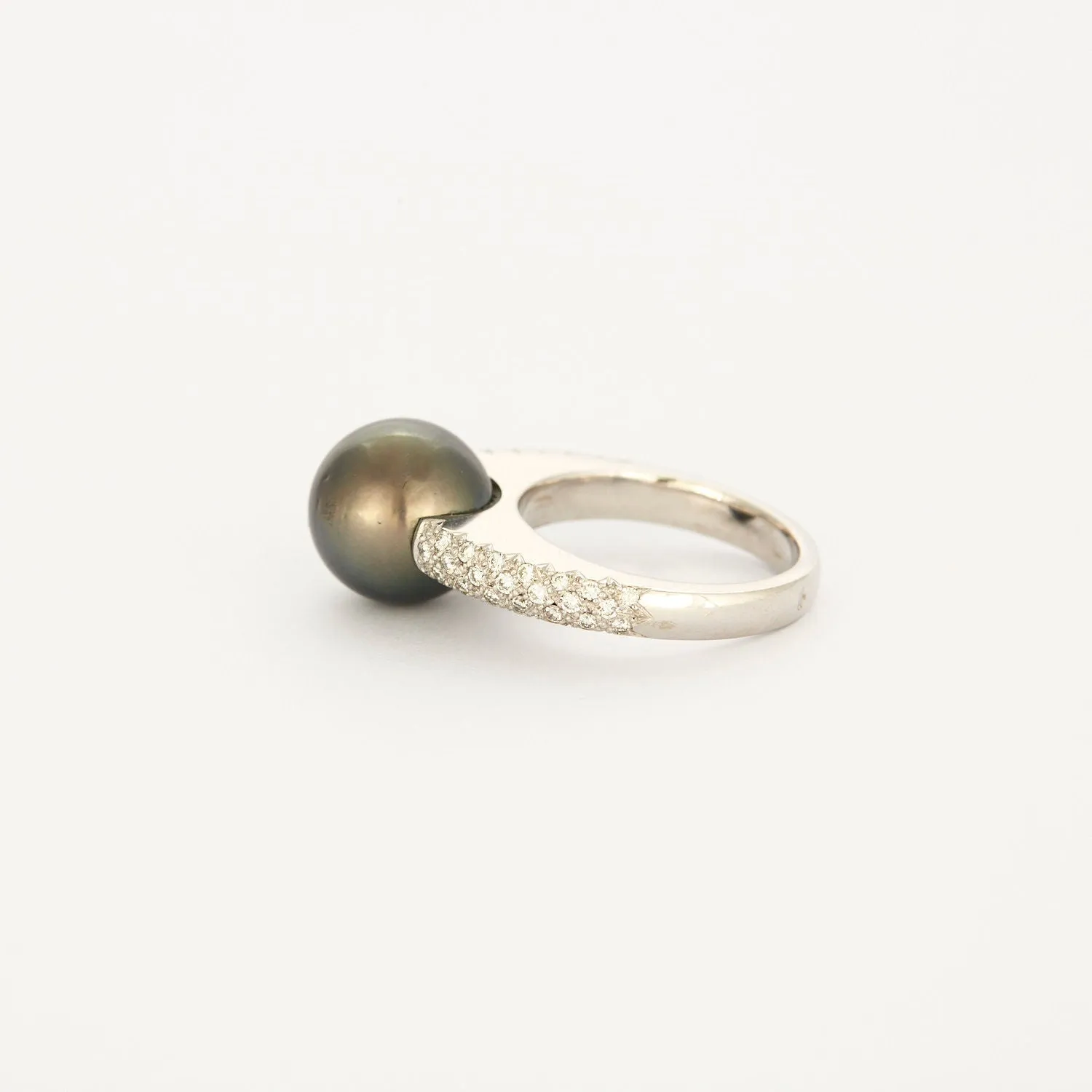 Bague or blanc perle de Tahiti avec diamants sold by 58 Facettes product image thumbnail 3