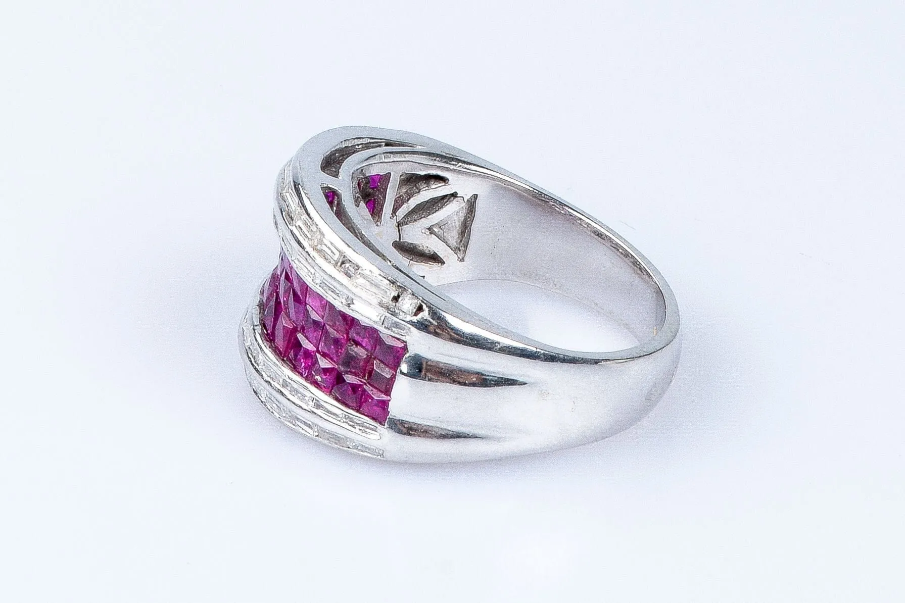 Bague diamant rubis en or blanc sold by 58 Facettes product image thumbnail 5