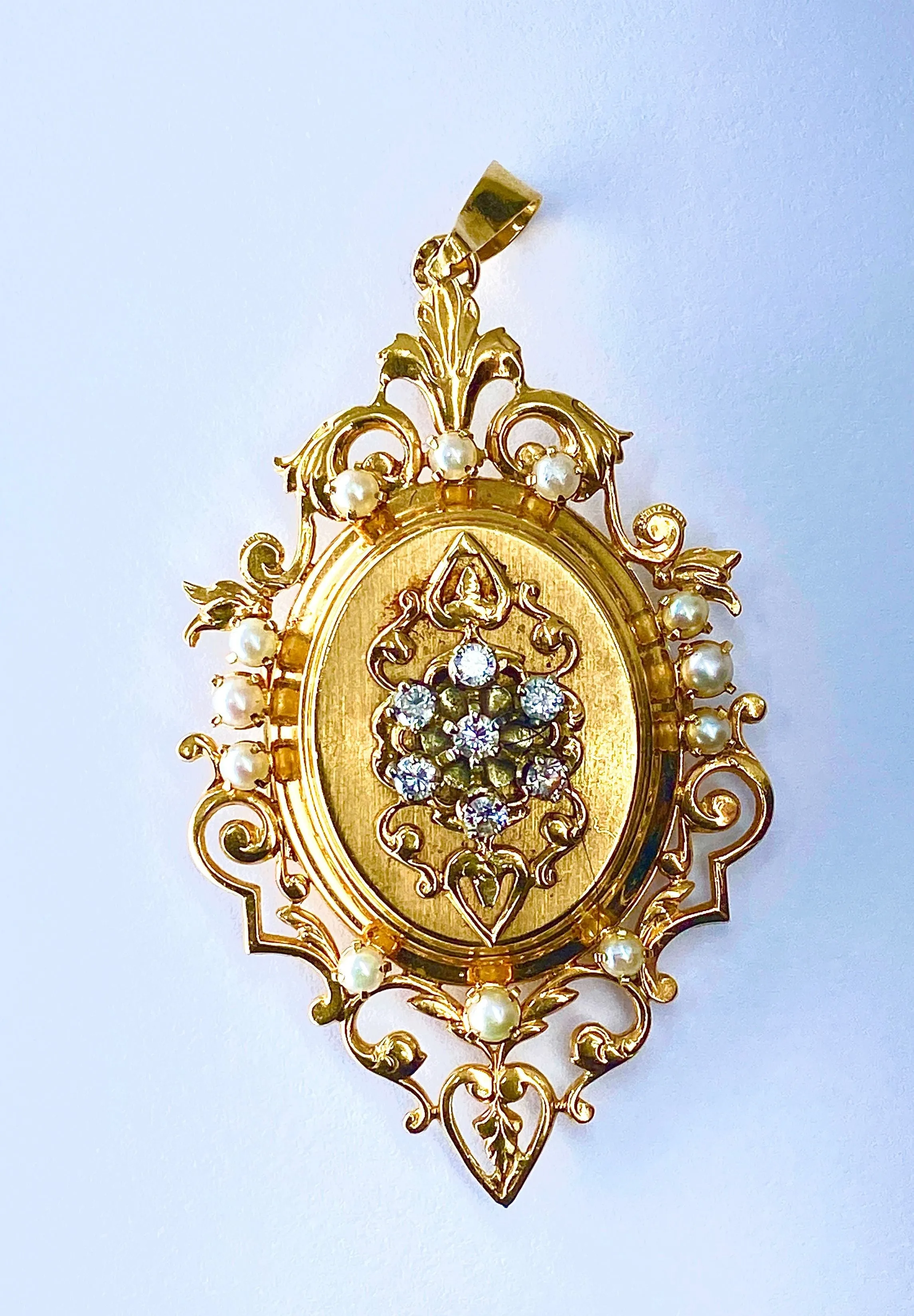 Pendentif ouvrant or jaune diamants perles sold by 58 Facettes product image thumbnail 5