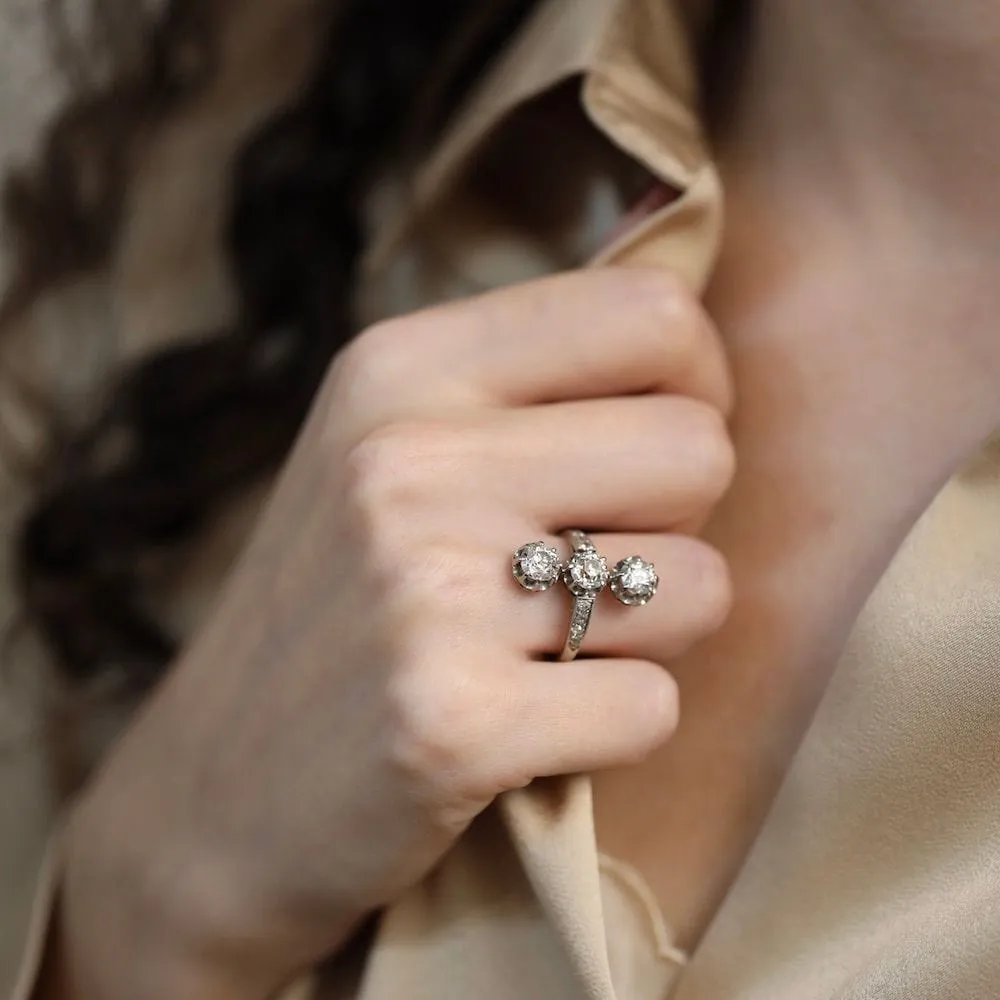 Bague Art Déco Trilogie Diamants Or Gris et Platine sold by 58 Facettes product image thumbnail 4