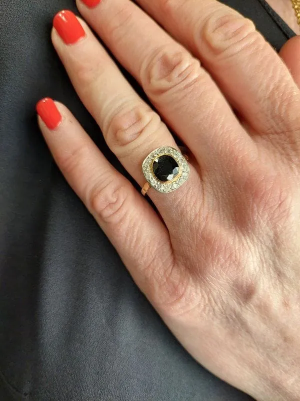 BAGUE ANCIENNE MARGUERITE SAPHIR ET DIAMANTS sold by 58 Facettes product image thumbnail 2