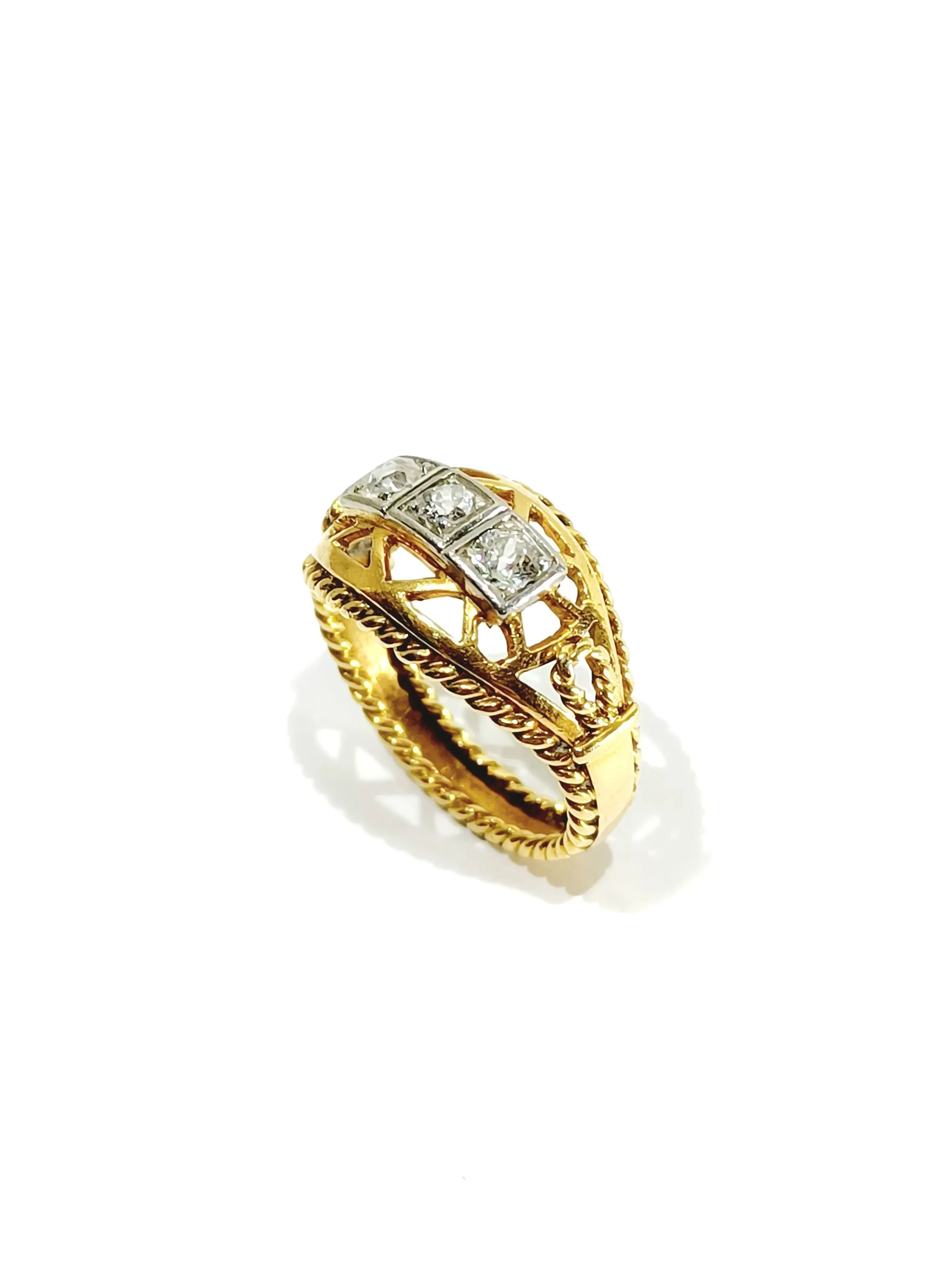 Bague en or jaune et diamants sold by 58 Facettes product image thumbnail 3