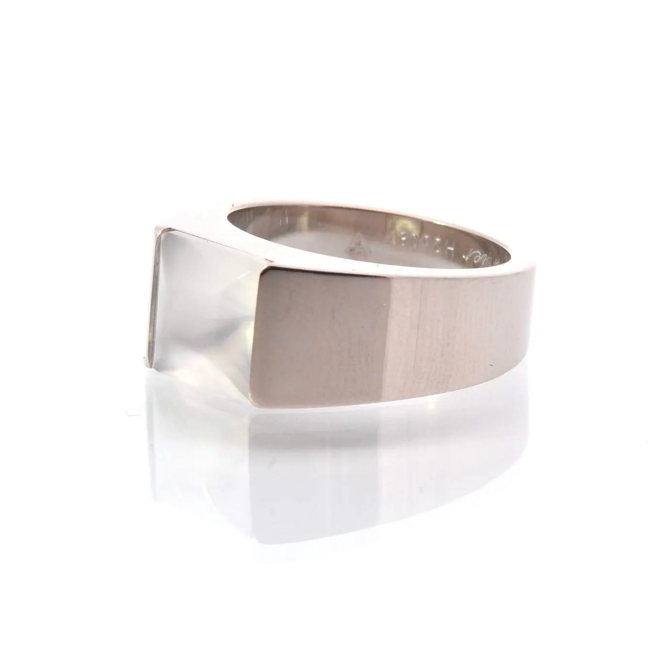 Bague Cartier Tank pierre de lune or blanc sold by 58 Facettes product image thumbnail 2