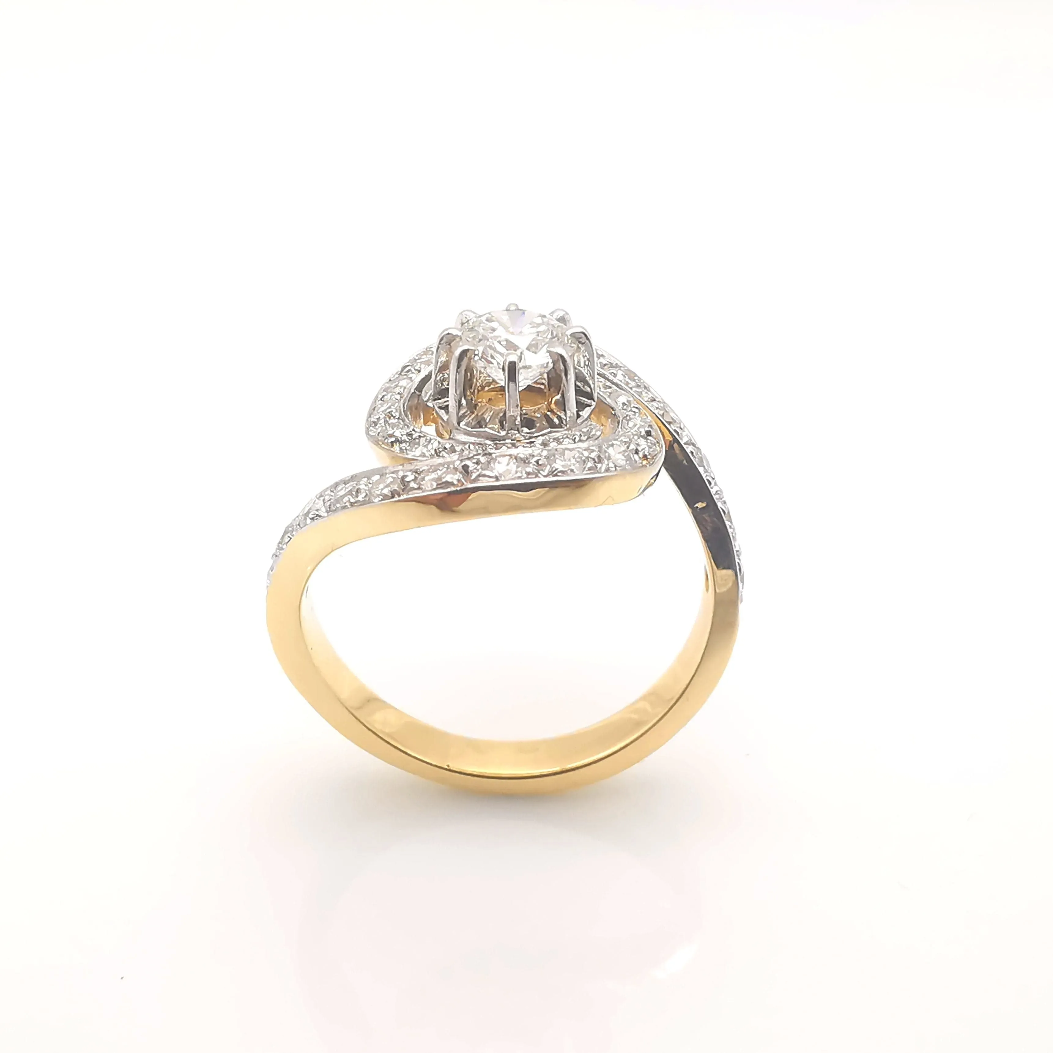 Bague tourbillon or et diamants 1.34 ct sold by 58 Facettes product image thumbnail 4