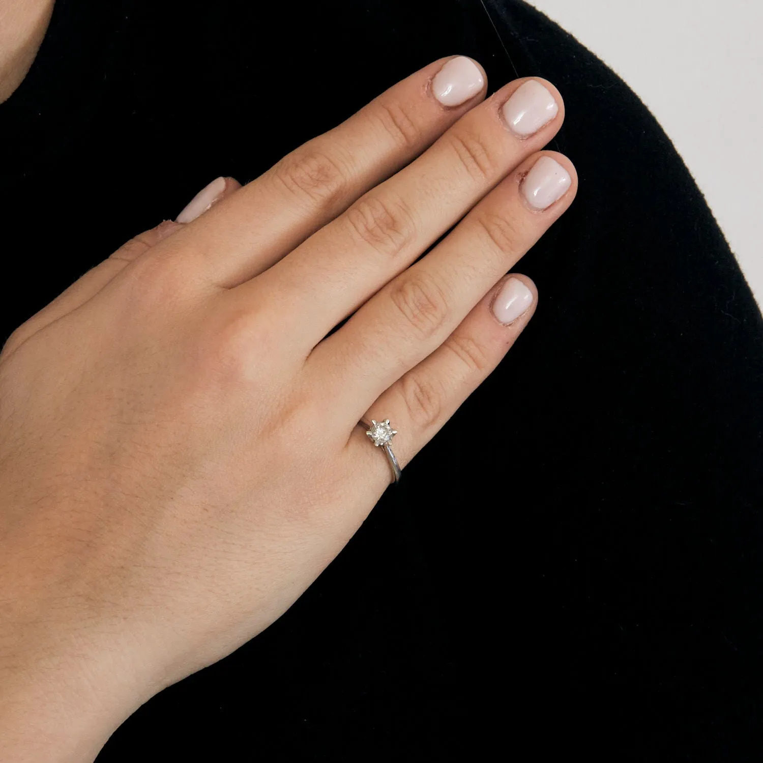 Bague solitaire diamant 0.55ct sold by 58 Facettes product image thumbnail 2