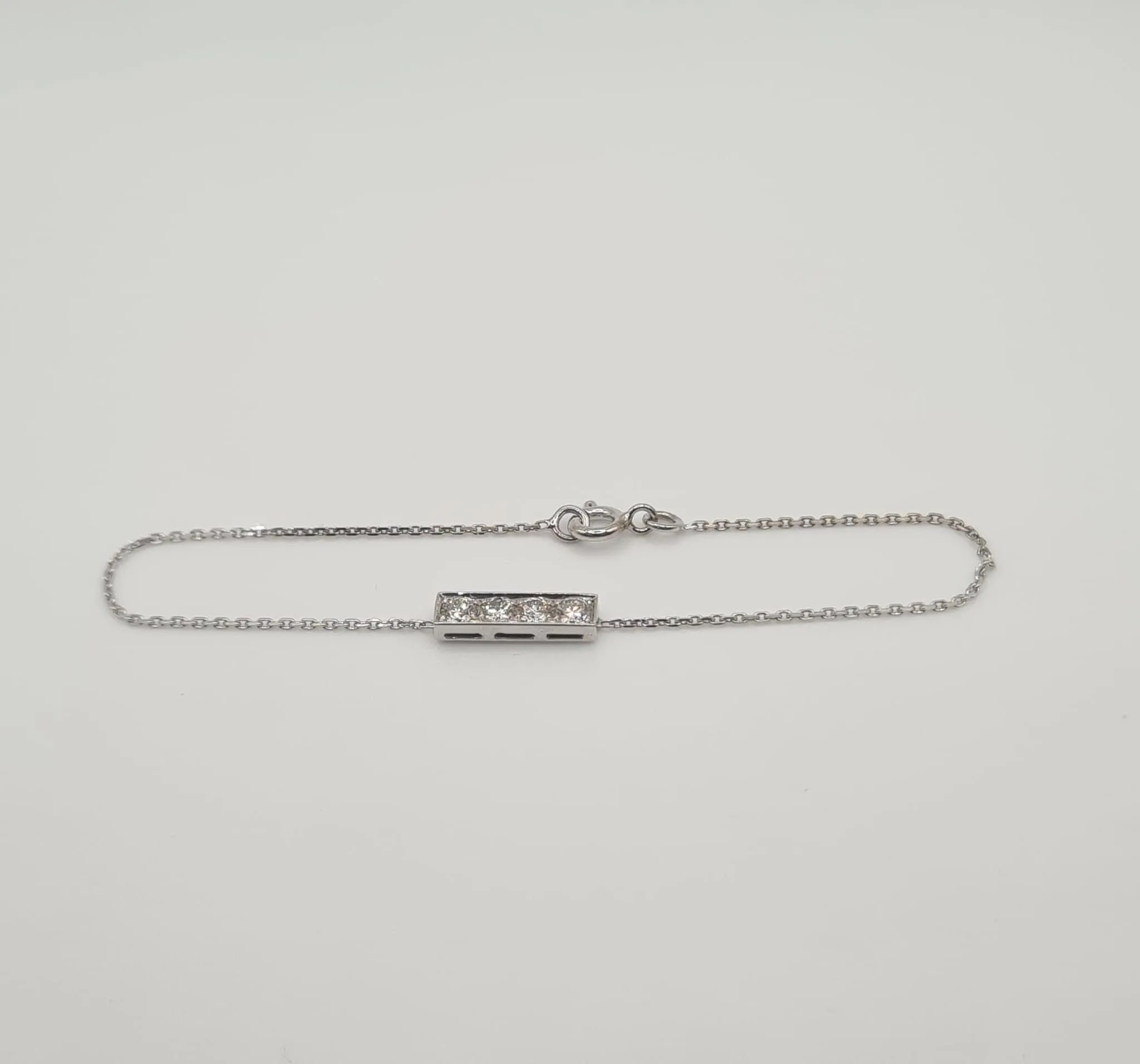 Bracelet or blanc 18 carats serti de diamants sold by 58 Facettes product image thumbnail 3