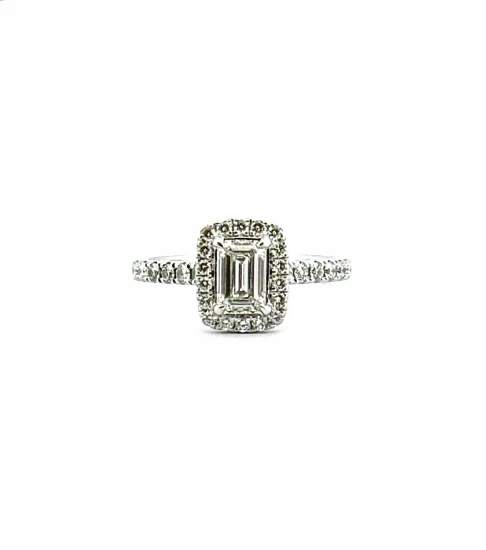 Bague Solitaire diamant taille émeraude 0.72ct sold by 58 Facettes