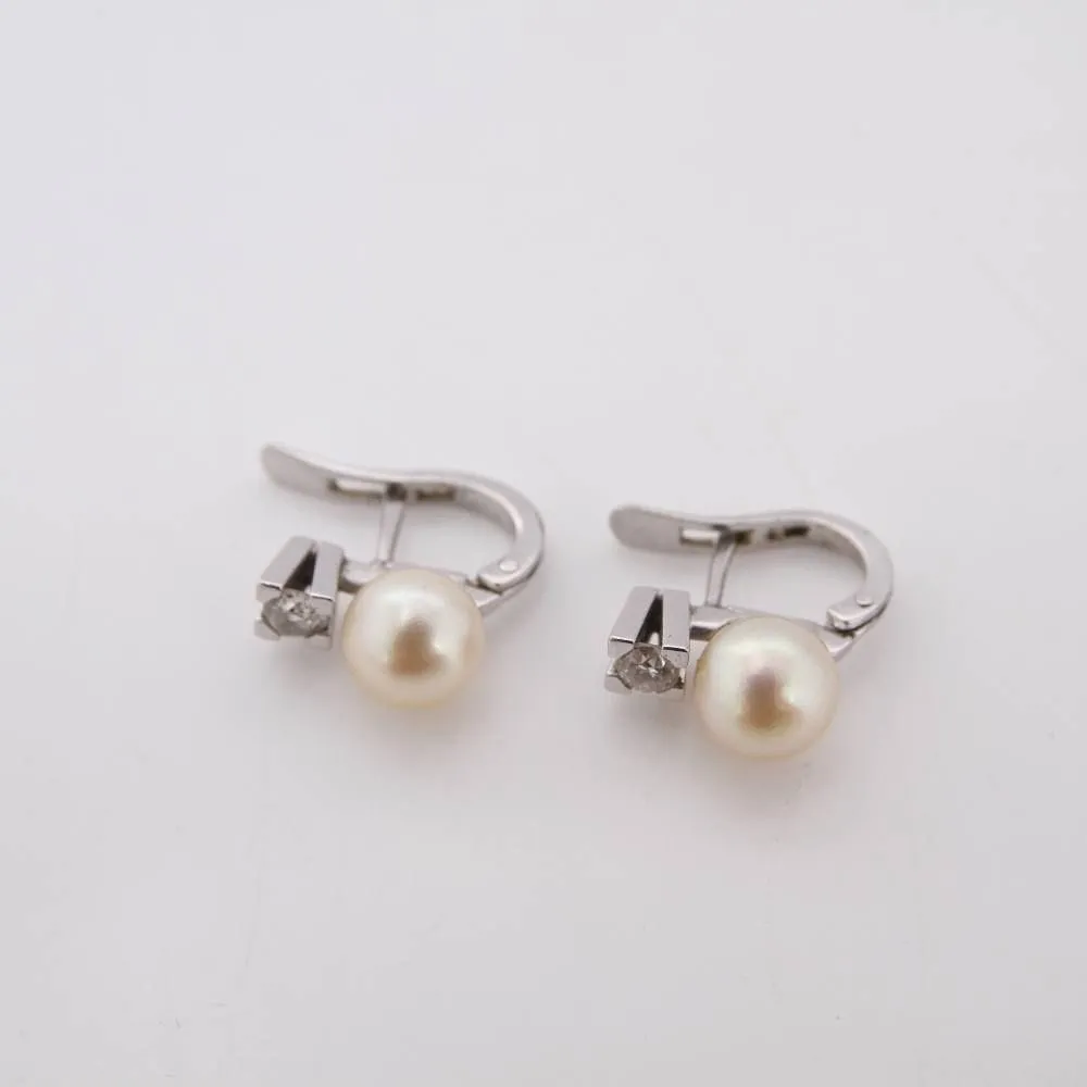 Boucles d'oreilles "Toi et Moi" Or blanc Perle Diamants sold by 58 Facettes product image thumbnail 3