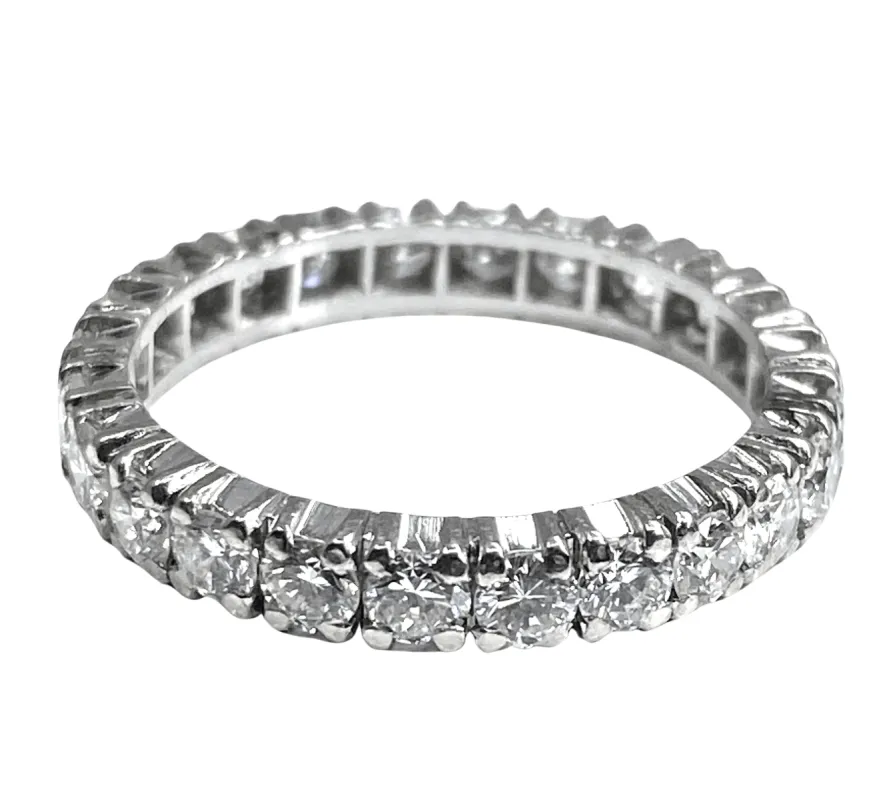 Alliance en or blanc ornée de 24 diamants sold by 58 Facettes