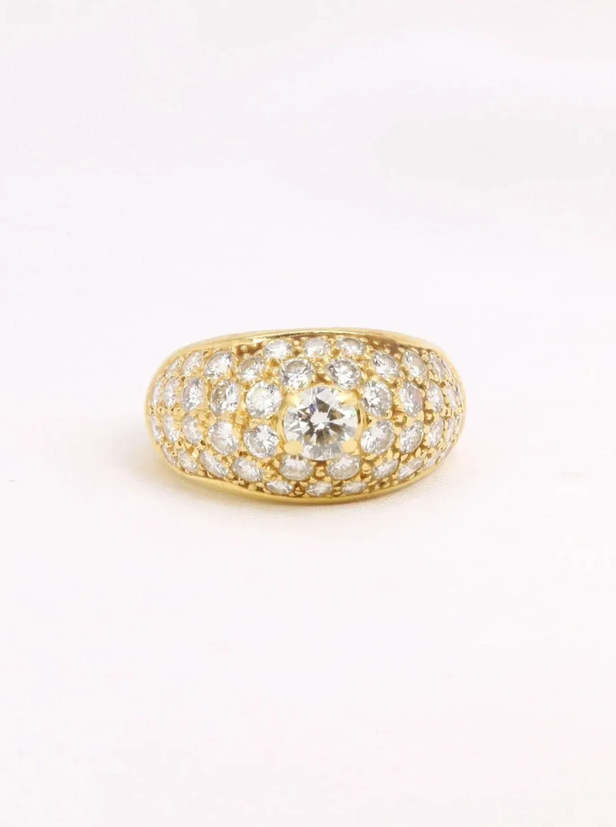 Bague jonc vintage avec diamants sold by 58 Facettes