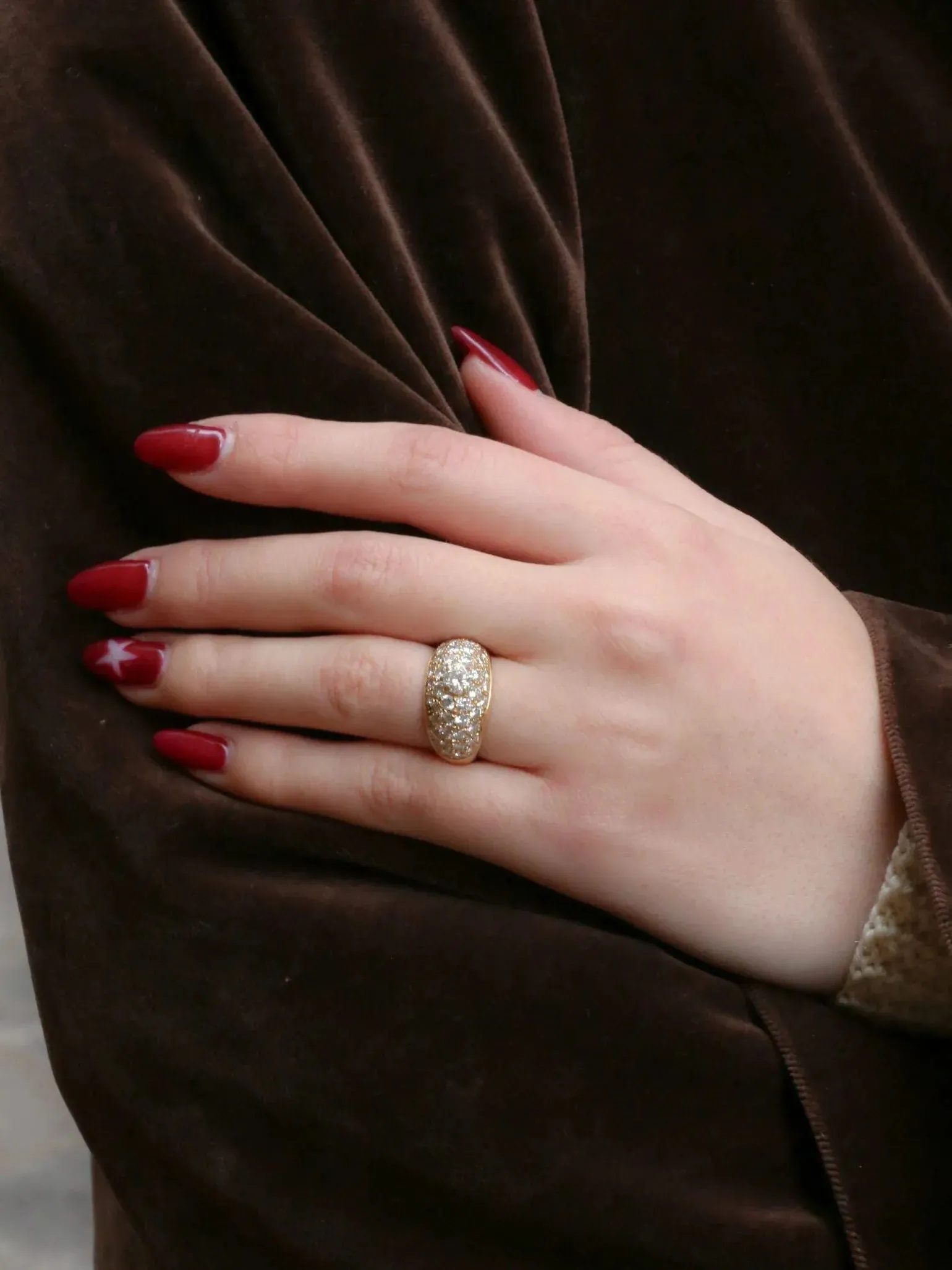 Bague jonc vintage avec diamants sold by 58 Facettes product image thumbnail 2