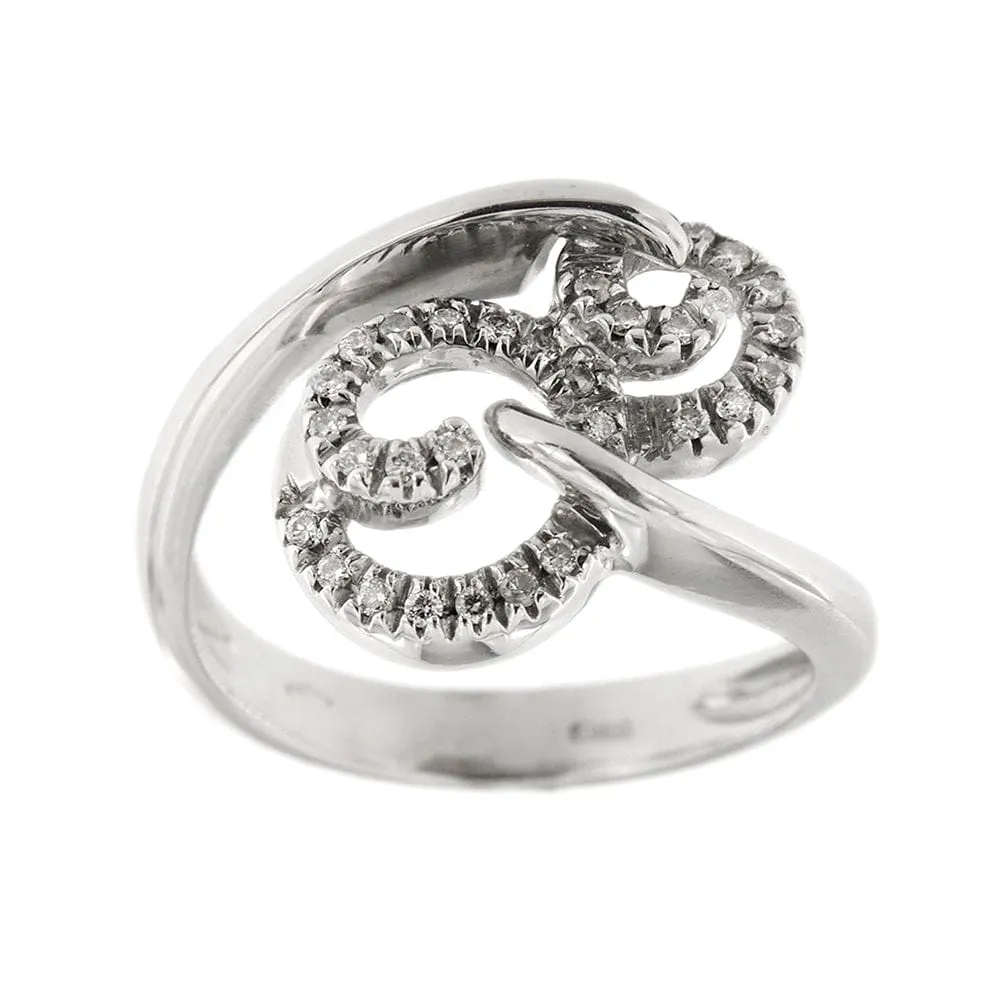 Bague contrariée à double spirale en or blanc 18 ct et diamants sold by 58 Facettes