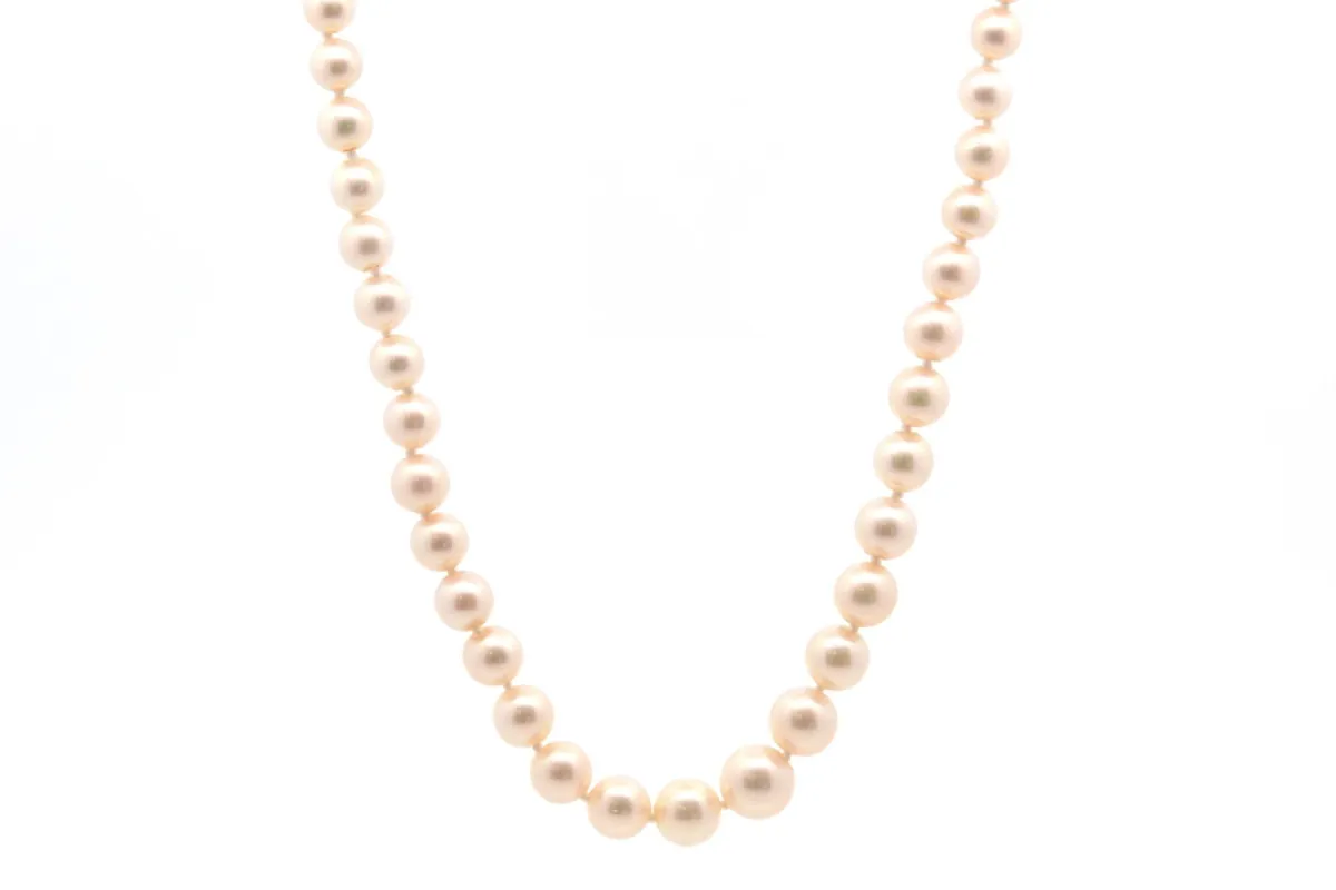 Collier perles de culture et fermoir en or blanc sold by 58 Facettes