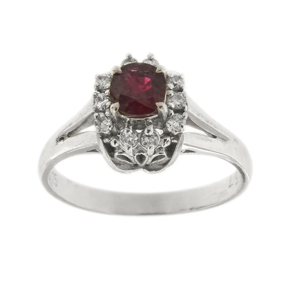 Bague avec grenat et diamants sold by 58 Facettes