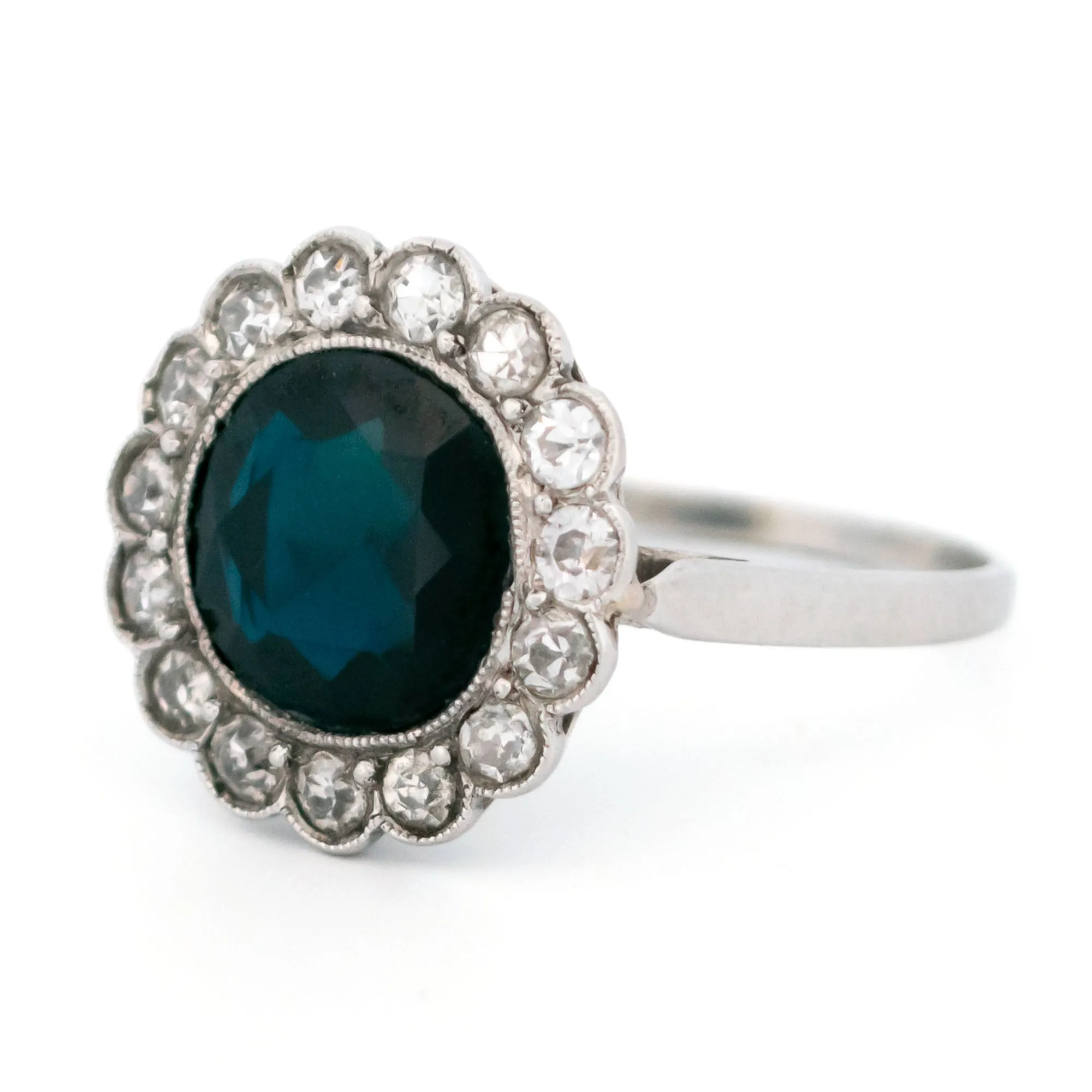 Bague en grappe de platine et diamants et saphirs sold by 58 Facettes product image thumbnail 4