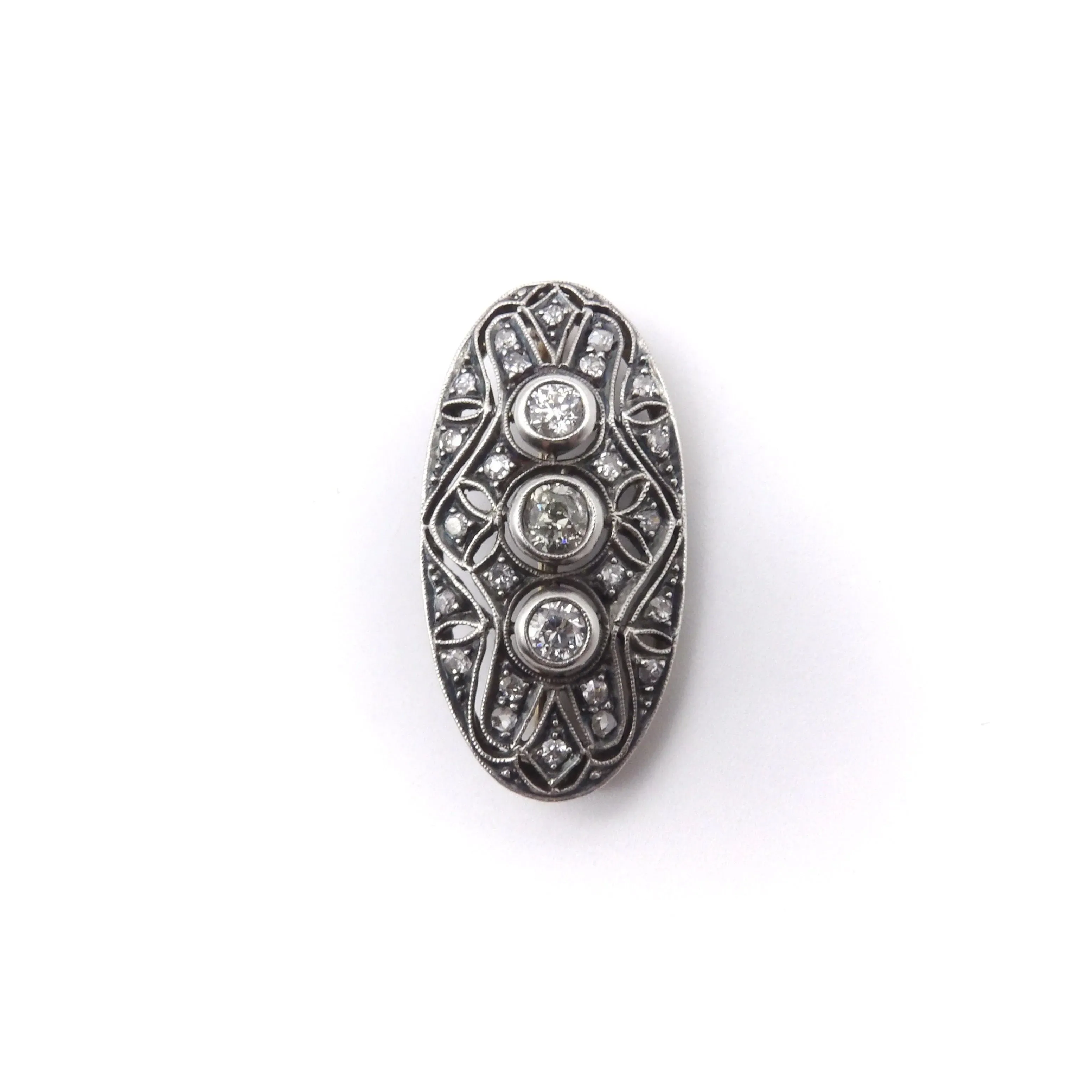 broche ou pendentif ovale en argent et diamant avec dos en or sold by 58 Facettes product image thumbnail 4