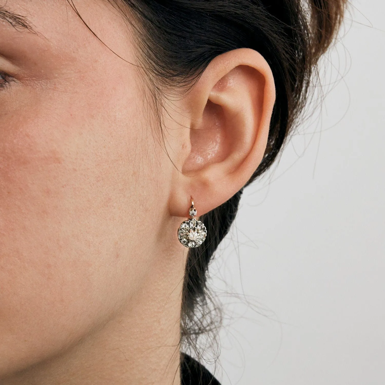 Boucles d'oreilles marguerites diamants or rose et gris sold by 58 Facettes product image thumbnail 2